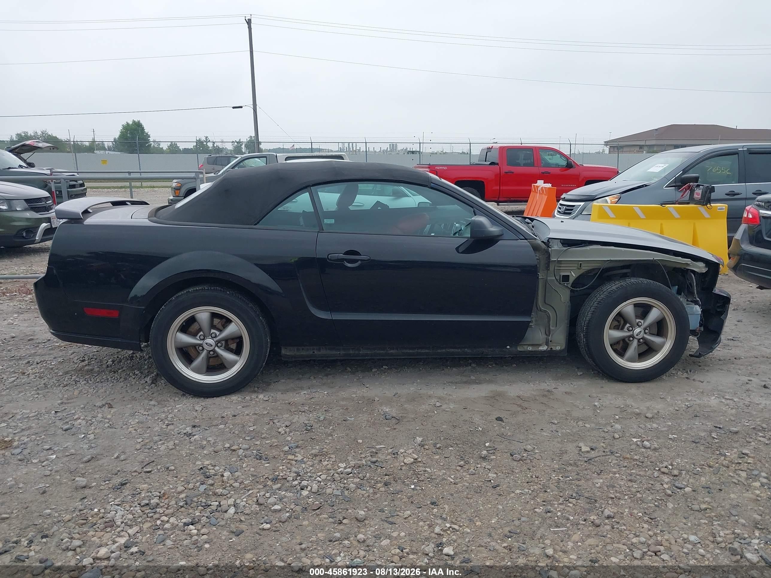 2006 Ford Mustang Gt Black vin: 1ZVFT85H565204803