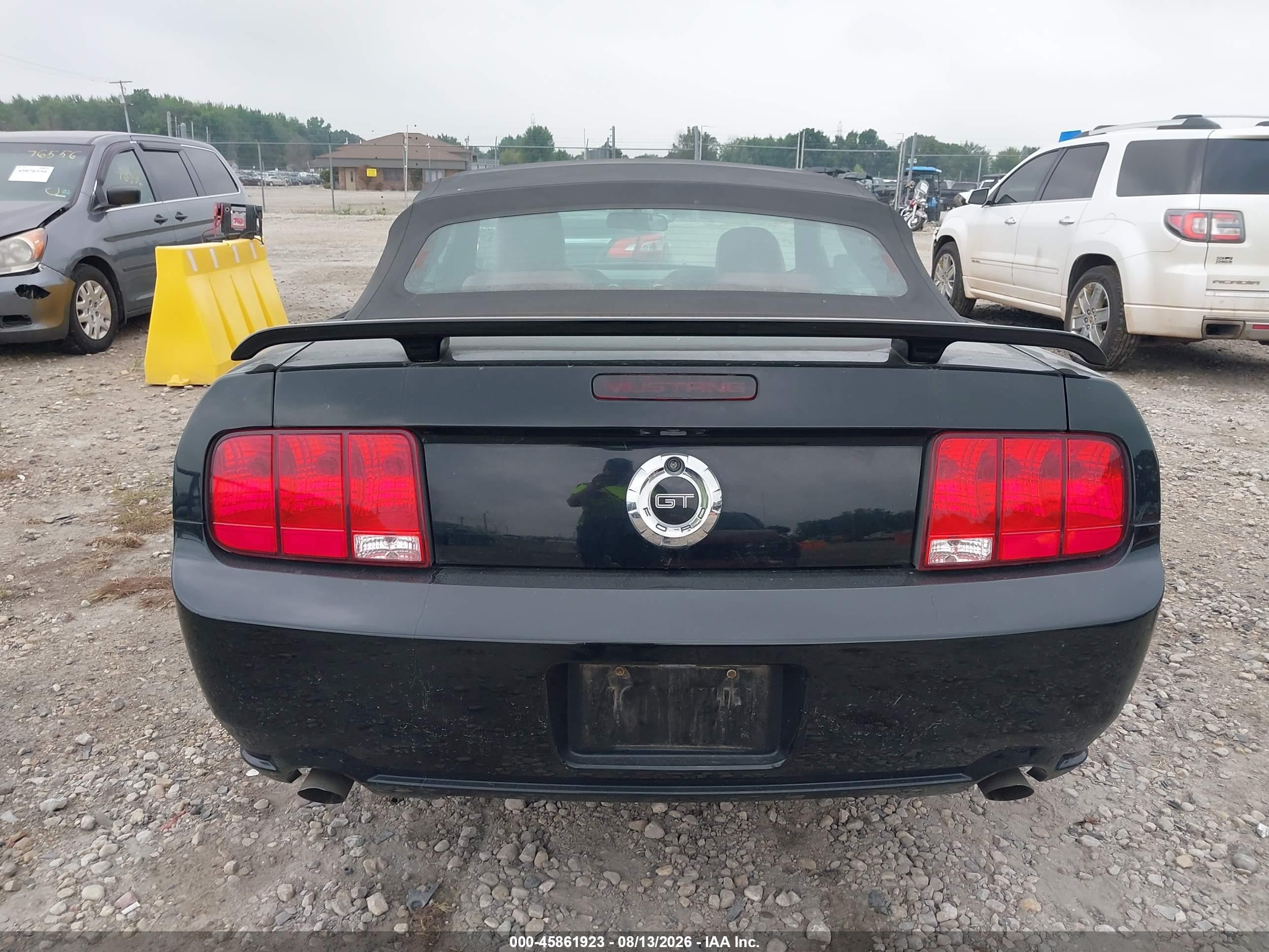 2006 Ford Mustang Gt Black vin: 1ZVFT85H565204803