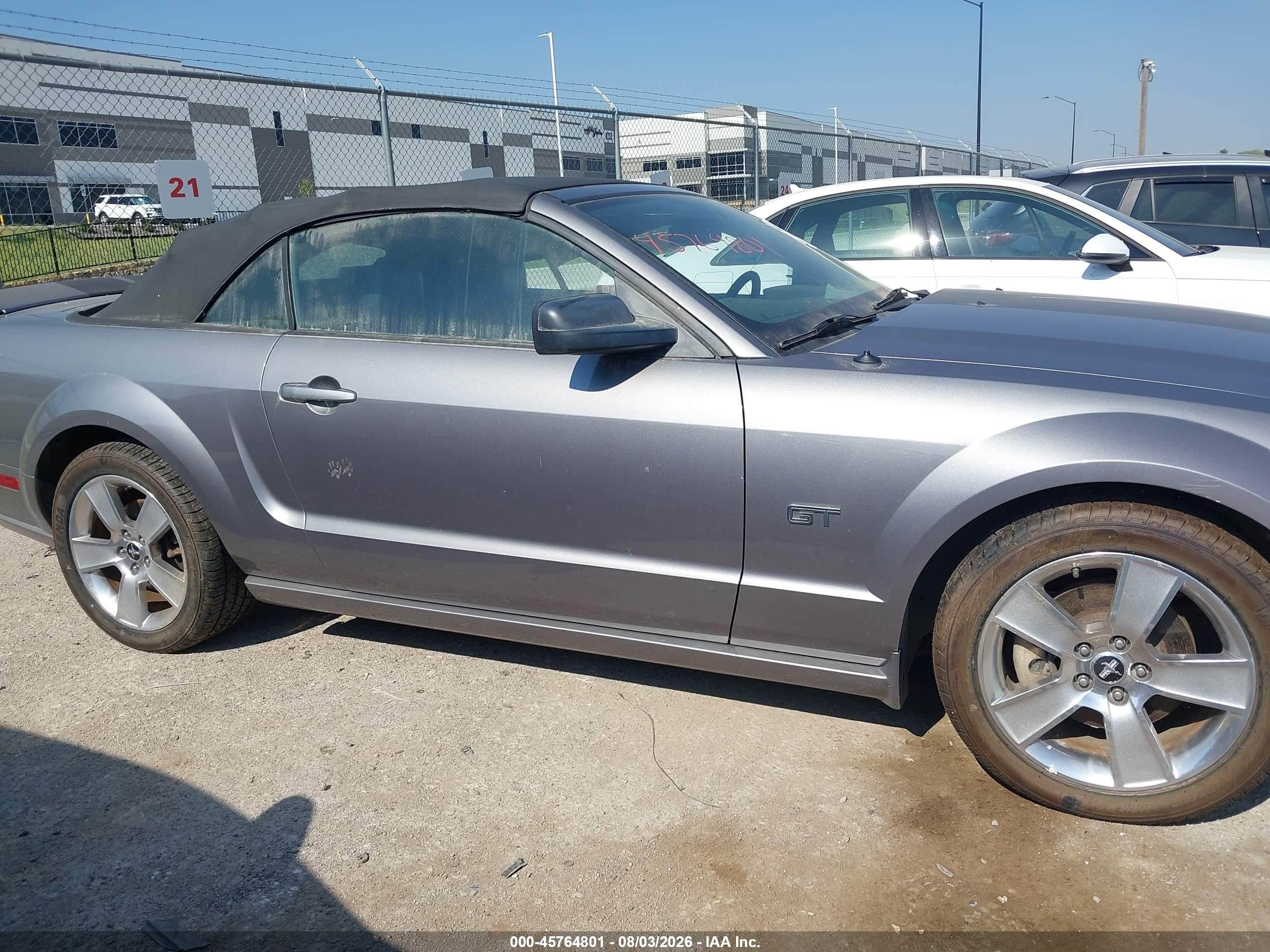 2006 Ford Mustang Gt Gray vin: 1ZVFT85H665125852