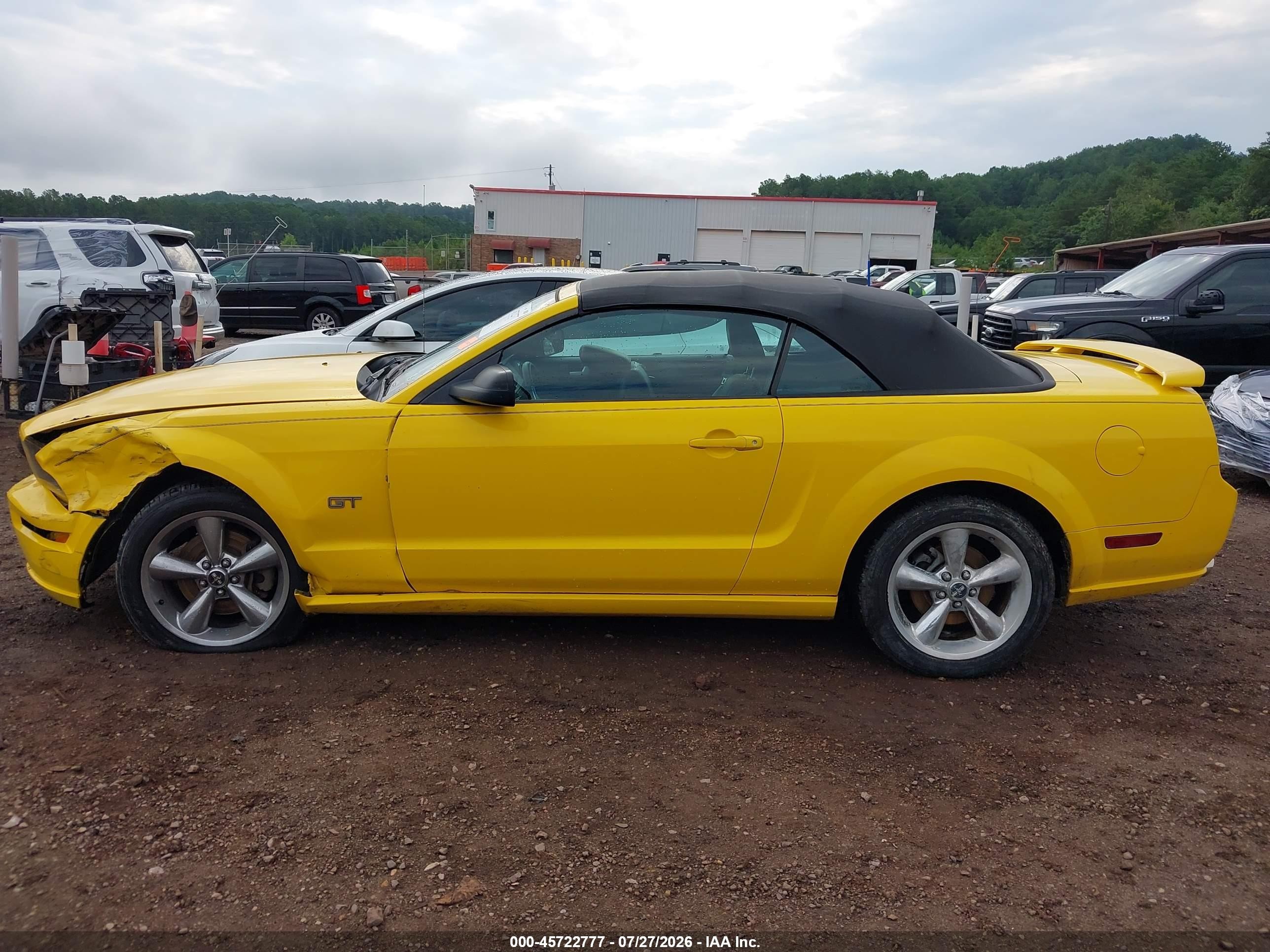 2006 Ford Mustang Gt Yellow vin: 1ZVFT85H765231128