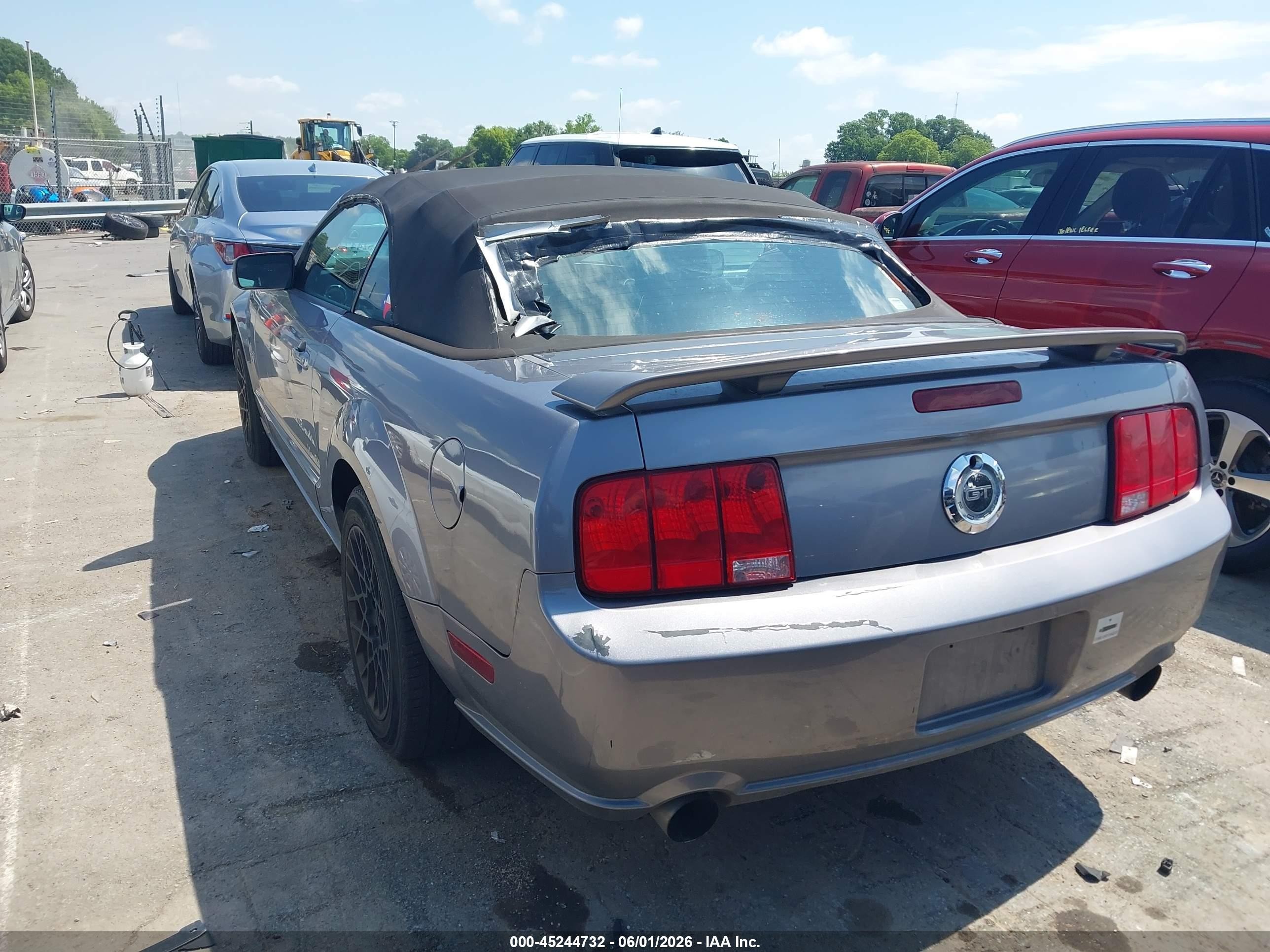 2007 Ford Mustang Gt Deluxe/gt Premium Gray vin: 1ZVFT85H775328623