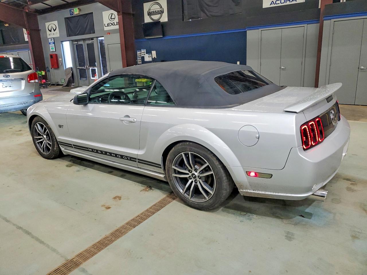 2007 Ford Mustang Gt Silver vin: 1ZVFT85H875207339