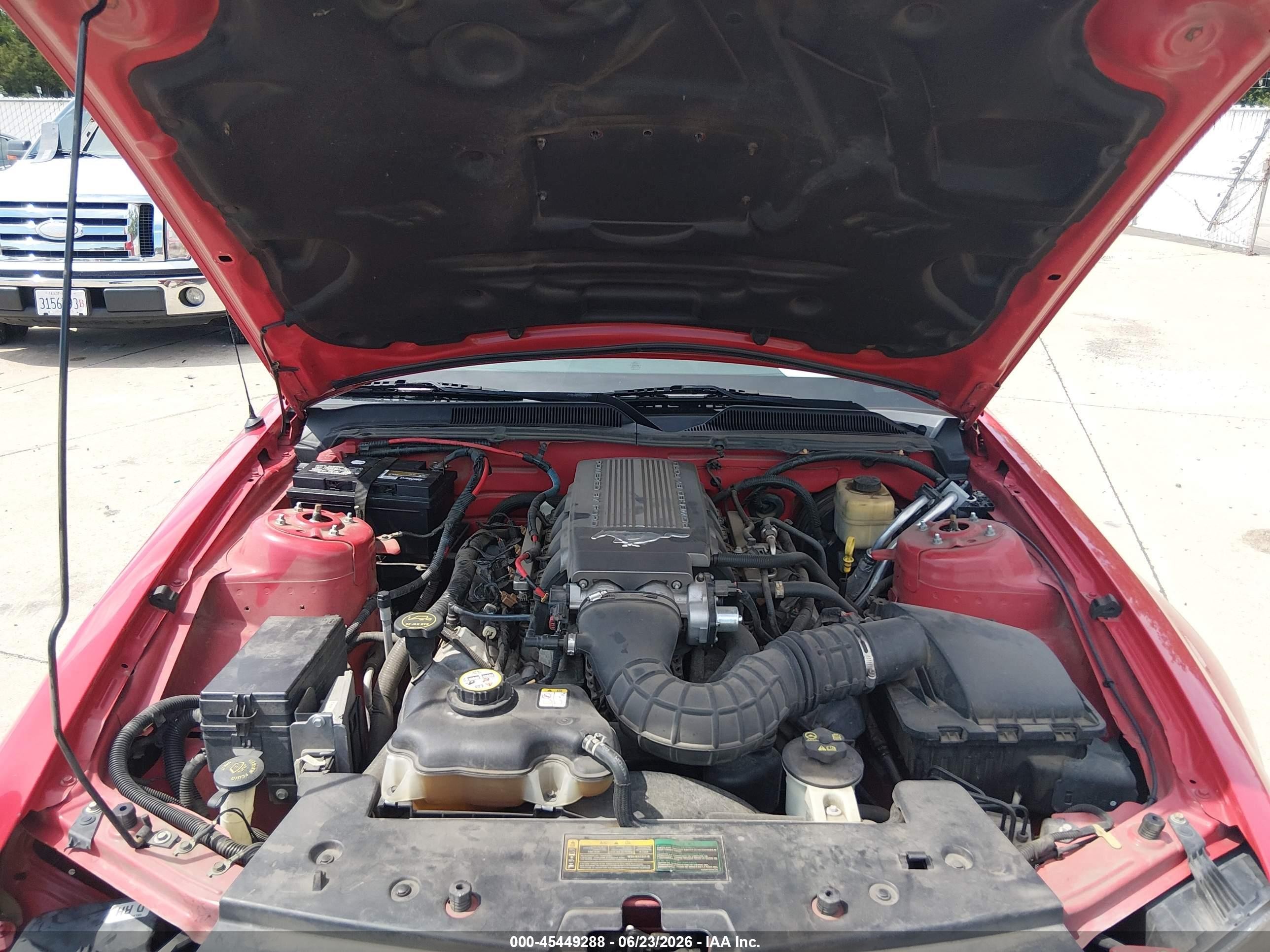 2007 Ford Mustang Gt Deluxe/gt Premium Красный vin: 1ZVFT85H875304718
