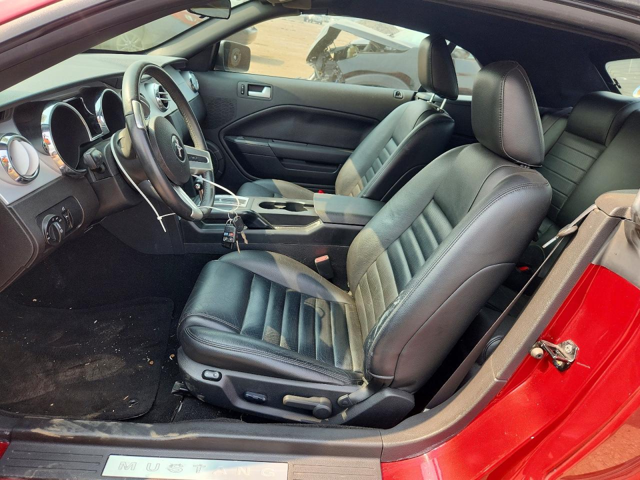 2007 Ford Mustang Gt Красный vin: 1ZVFT85H975335282