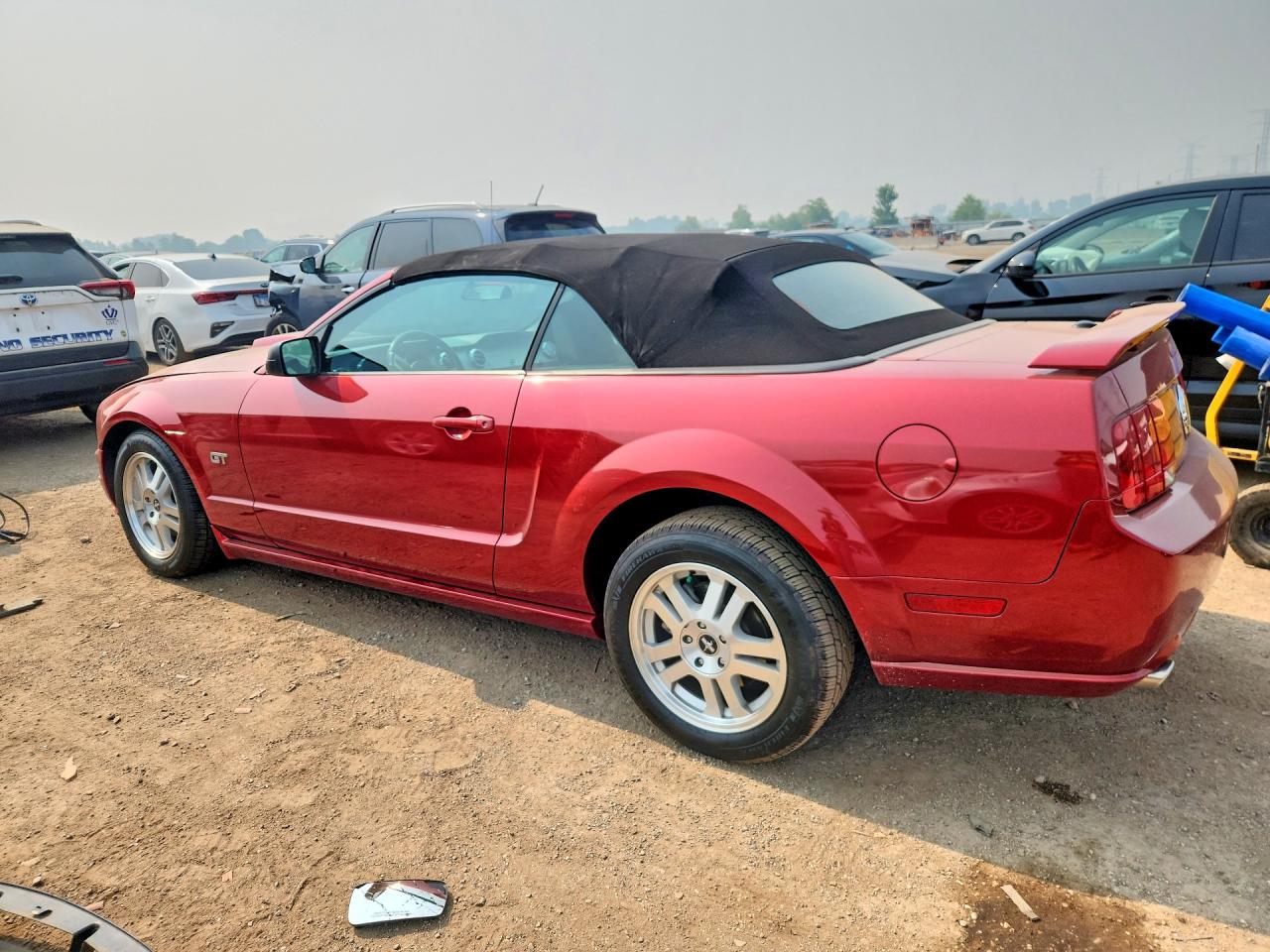 2007 Ford Mustang Gt Красный vin: 1ZVFT85H975335282