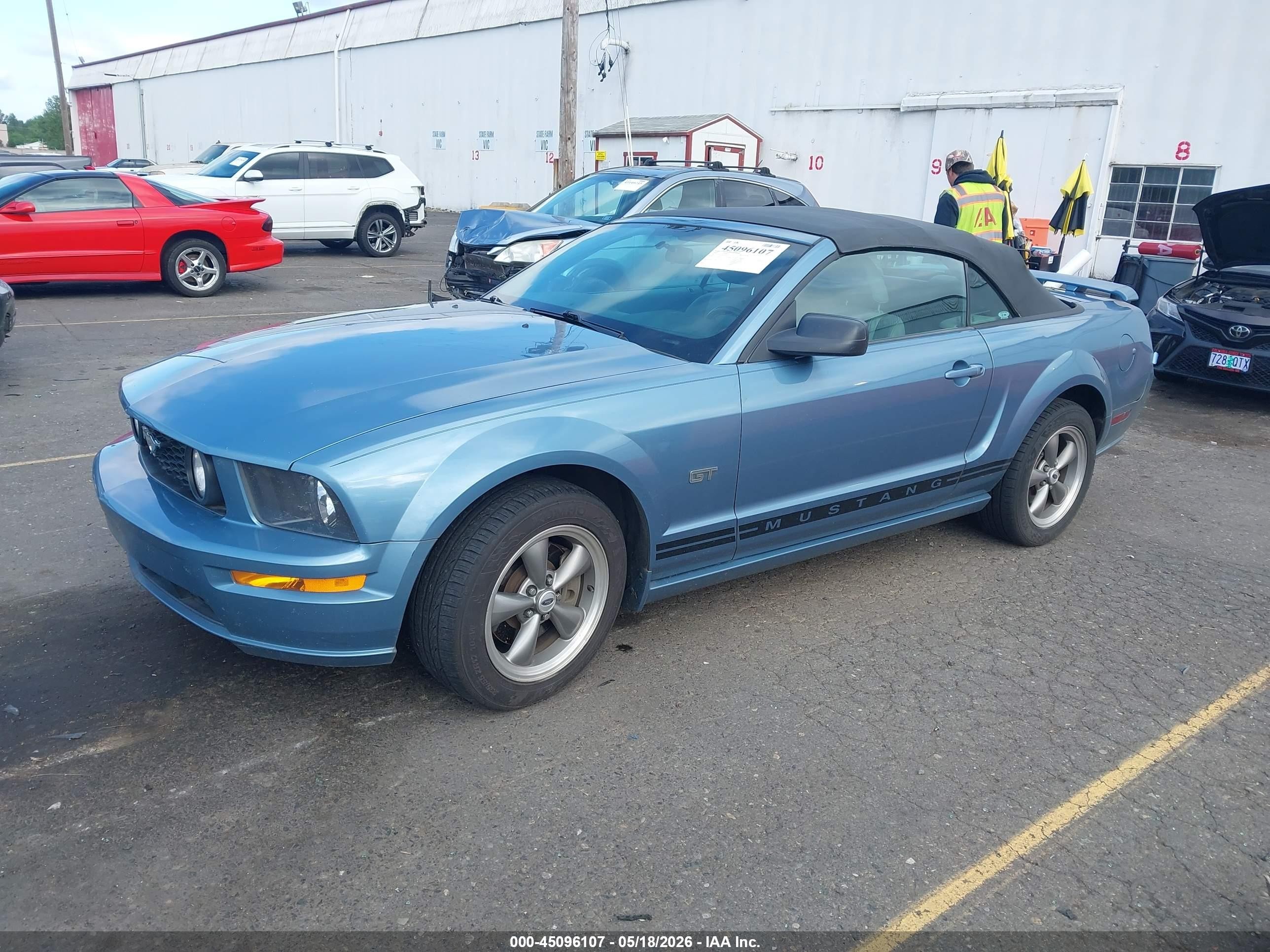 2006 Ford Mustang Gt Light Blue vin: 1ZVFT85HX65191594