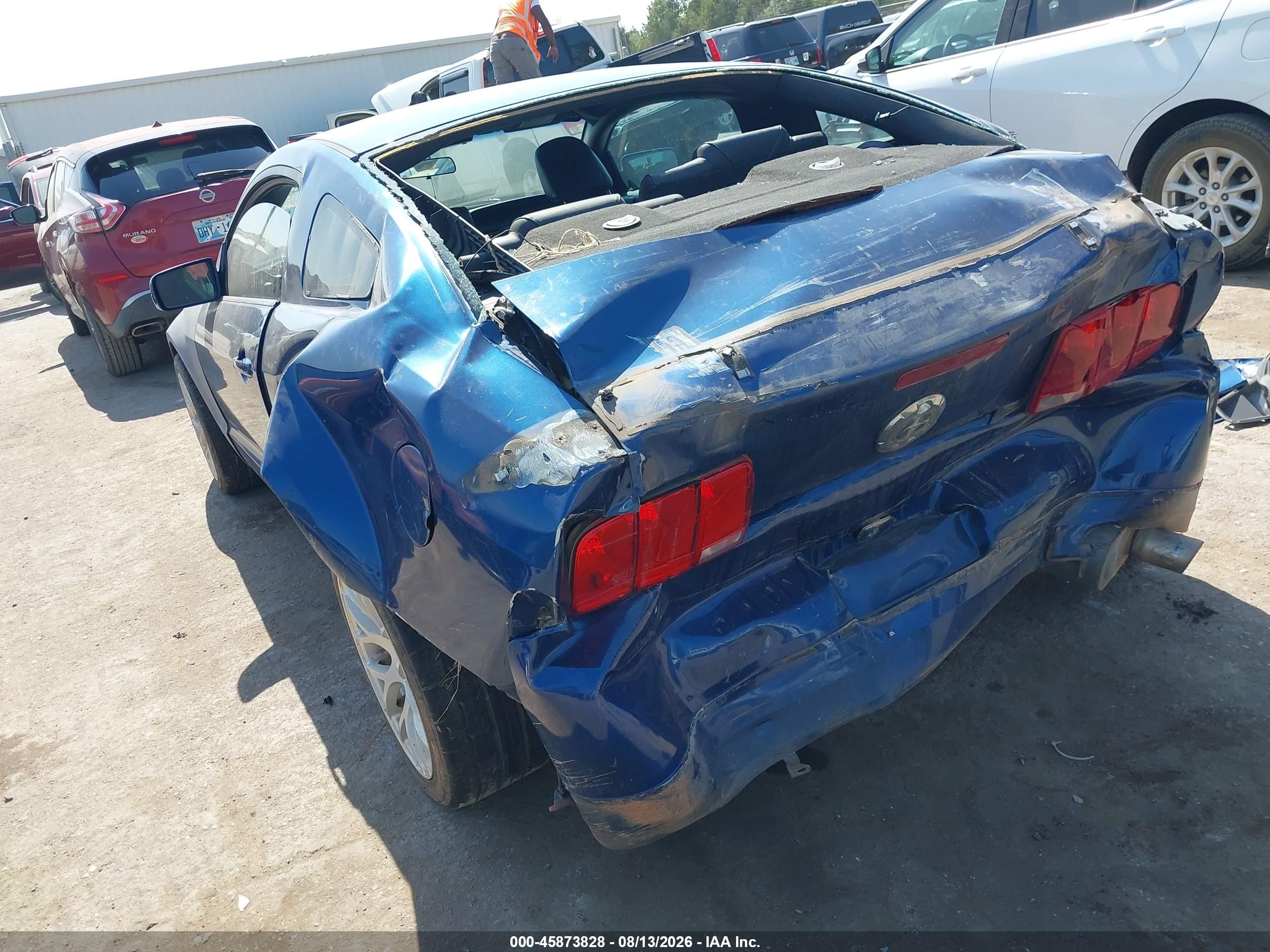 2008 Ford Mustang V6 Deluxe/v6 Premium Синий vin: 1ZVHT80N085120297