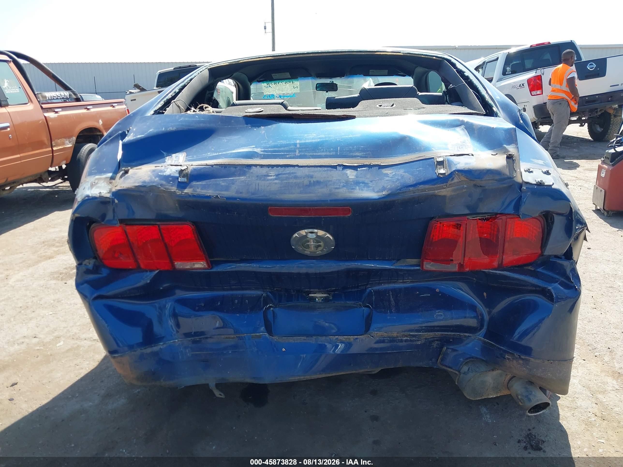 2008 Ford Mustang V6 Deluxe/v6 Premium Синий vin: 1ZVHT80N085120297