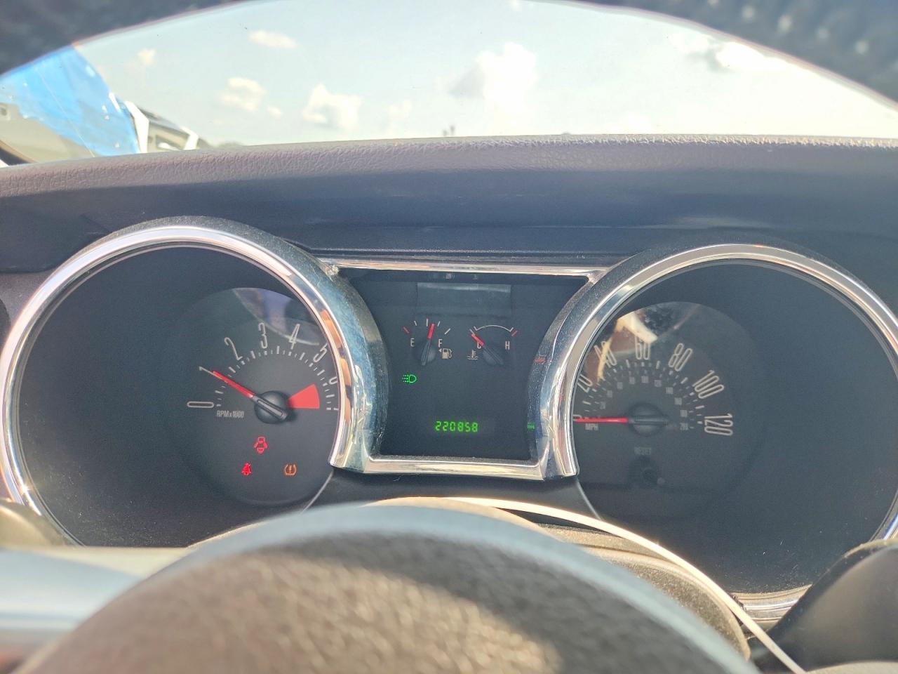 2008 Ford Mustang Blue vin: 1ZVHT80N085137438