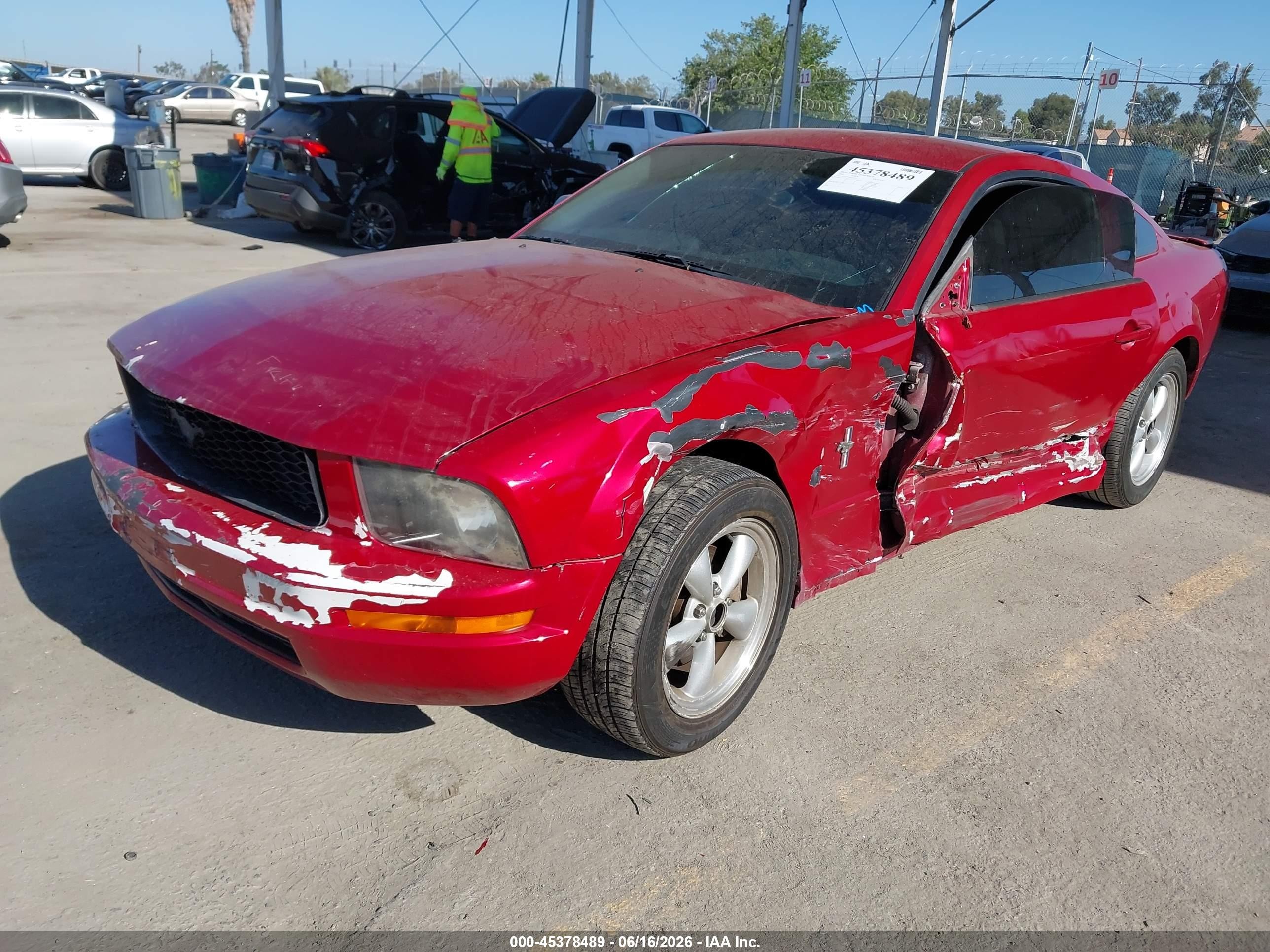 2008 Ford Mustang V6 Deluxe/v6 Premium Red vin: 1ZVHT80N085144941
