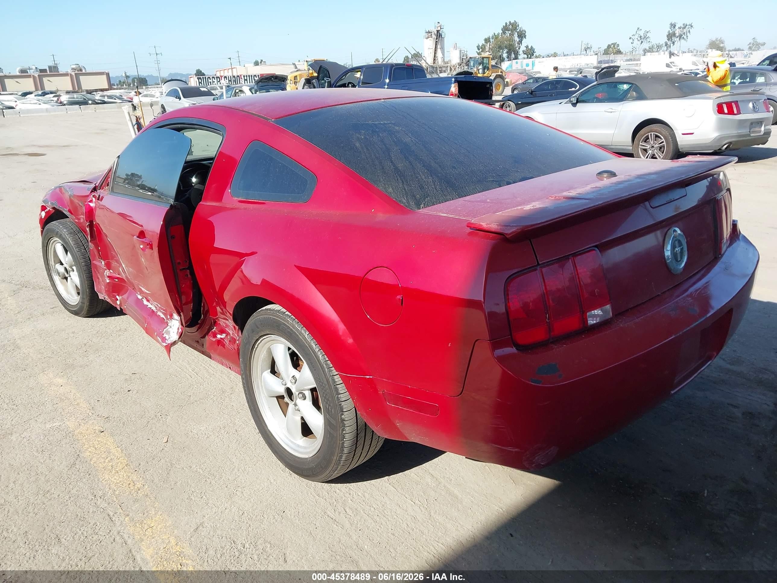 2008 Ford Mustang V6 Deluxe/v6 Premium Red vin: 1ZVHT80N085144941