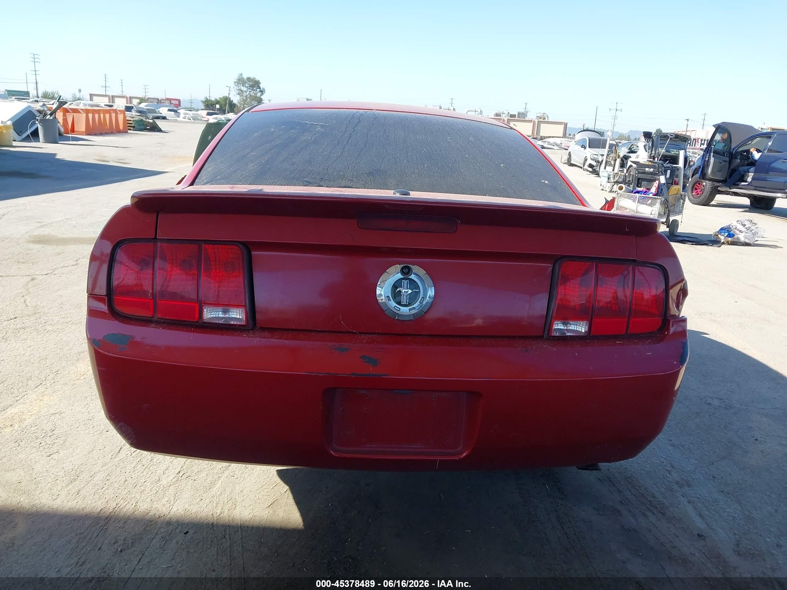 2008 Ford Mustang V6 Deluxe/v6 Premium Red vin: 1ZVHT80N085144941