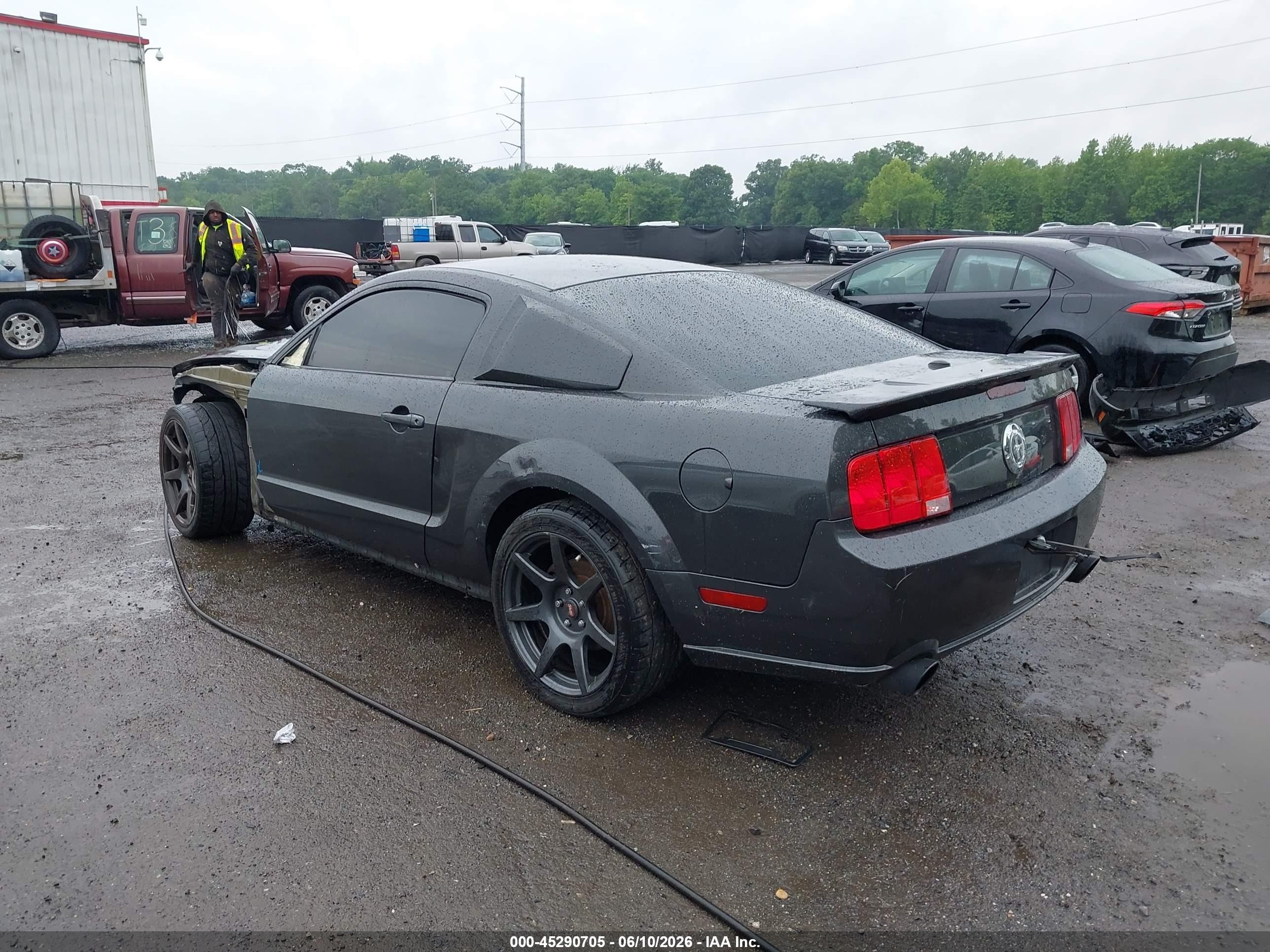 2008 Ford Mustang V6 Deluxe/v6 Premium Gray vin: 1ZVHT80N085160525