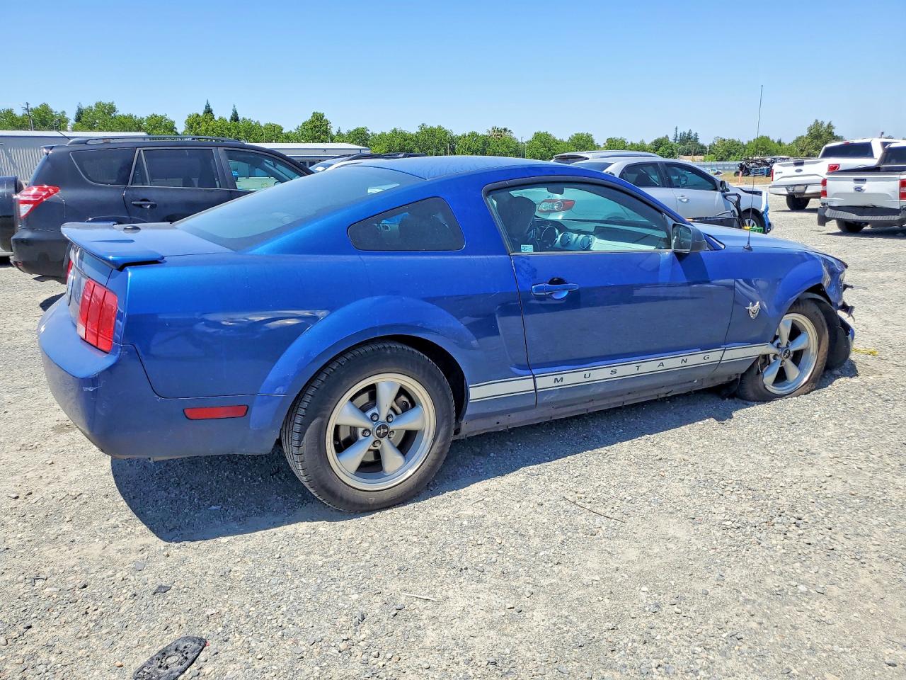 2009 Ford Mustang Blue vin: 1ZVHT80N095113576