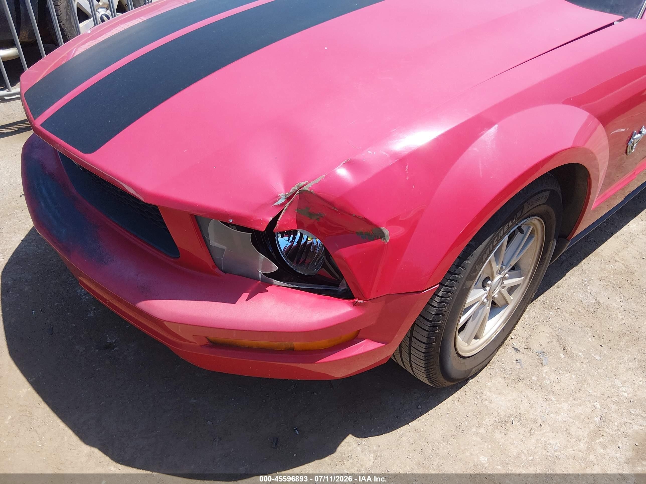 2009 Ford Mustang V6/v6 Premium Red vin: 1ZVHT80N095126263