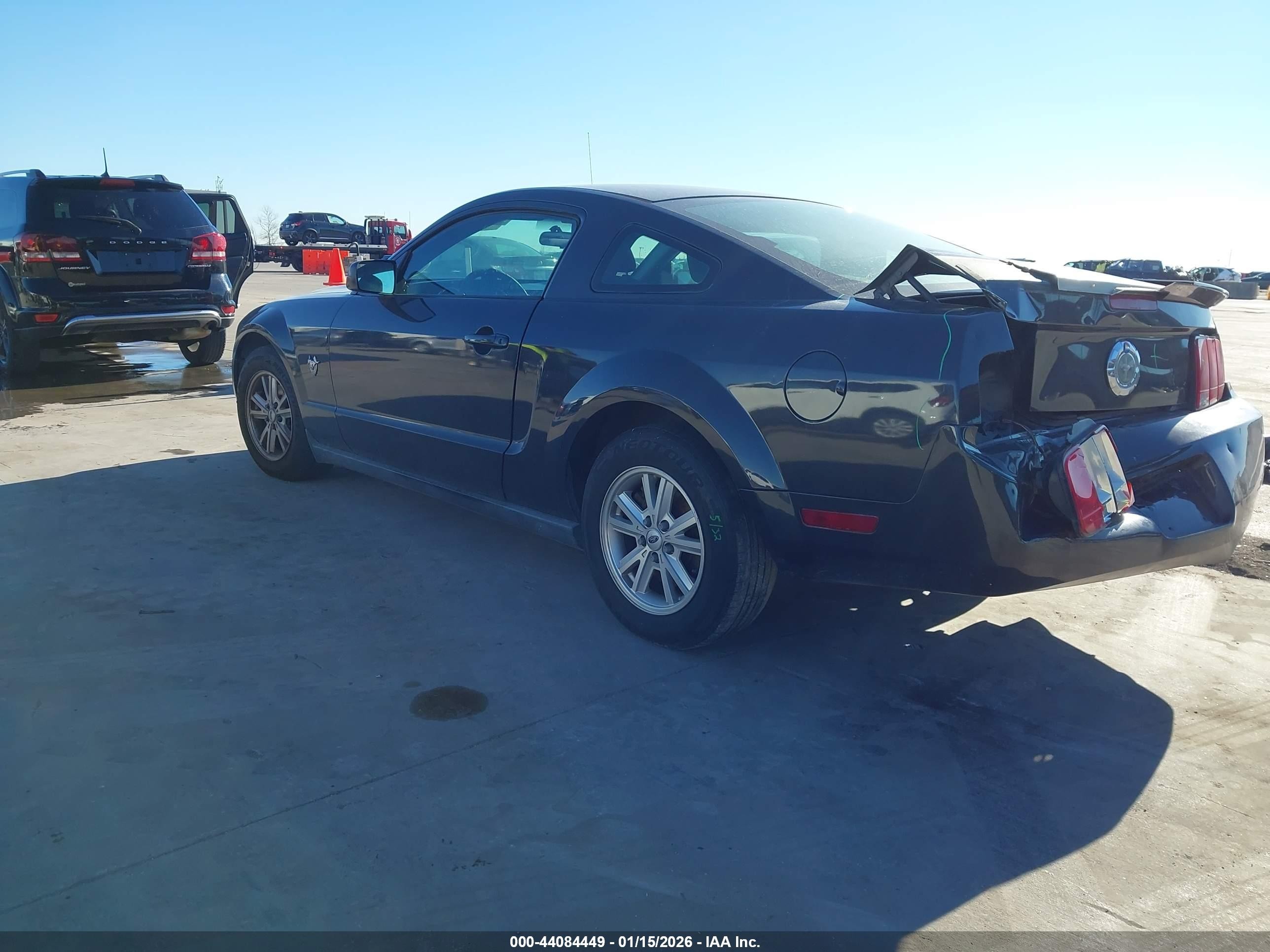 2009 Ford Mustang V6/v6 Premium Black vin: 1ZVHT80N095128546
