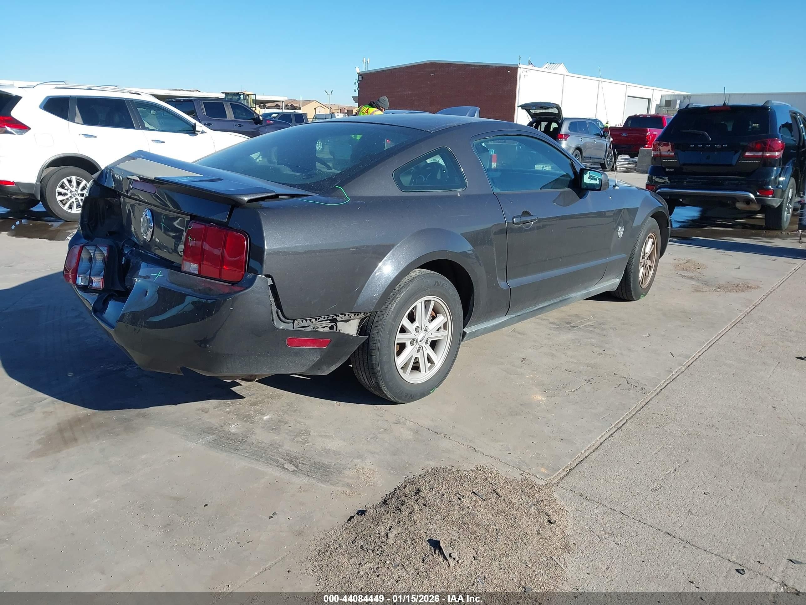 2009 Ford Mustang V6/v6 Premium Black vin: 1ZVHT80N095128546