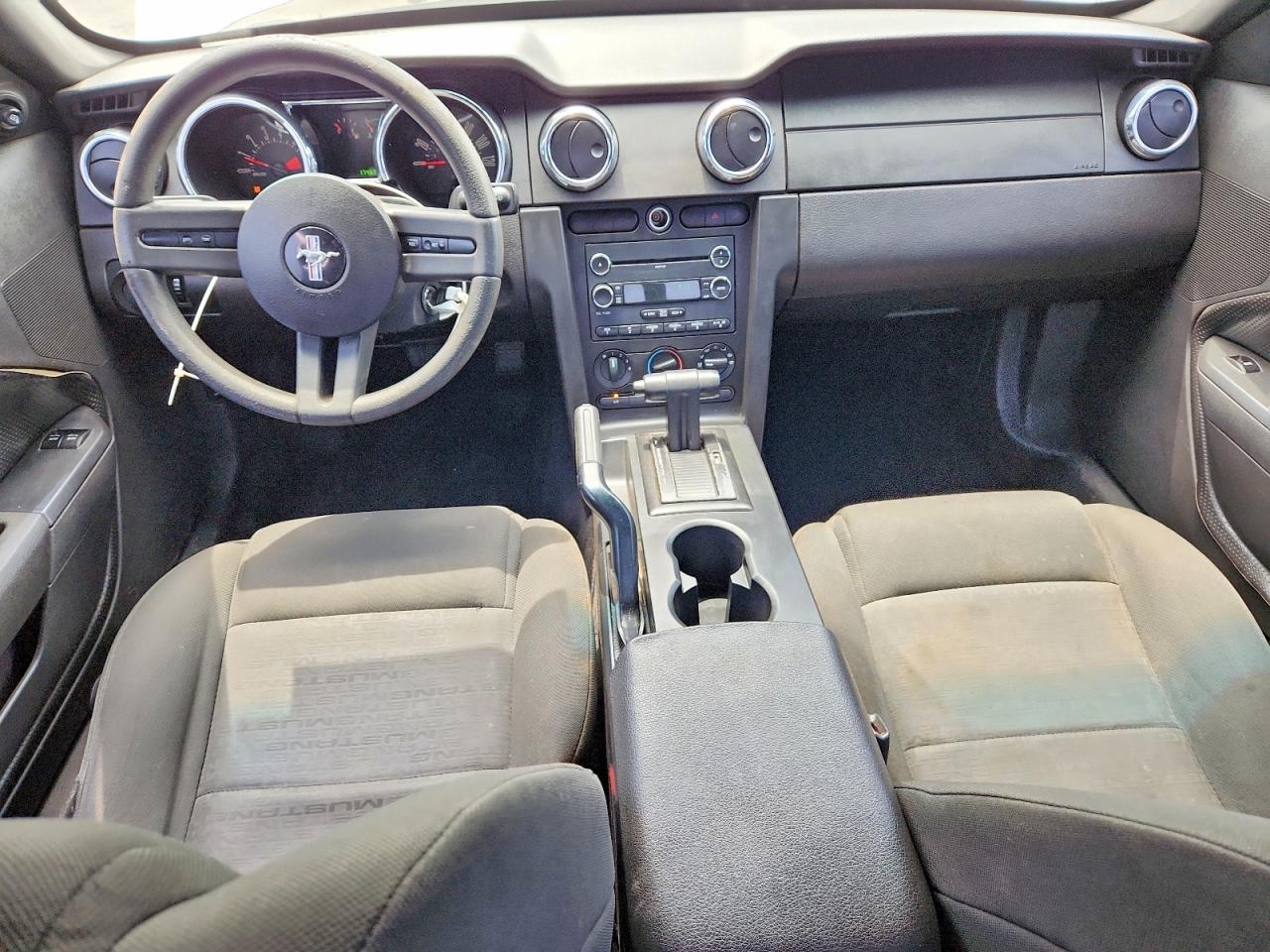 2008 Ford Mustang Silver vin: 1ZVHT80N185114735
