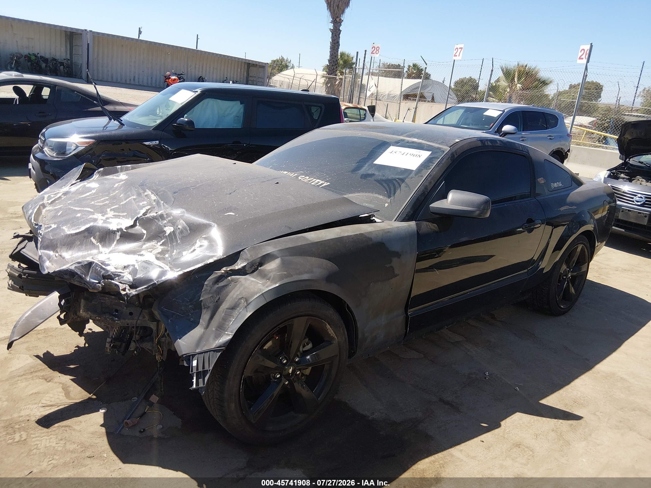 2008 Ford Mustang V6 Deluxe/v6 Premium Black vin: 1ZVHT80N185114945