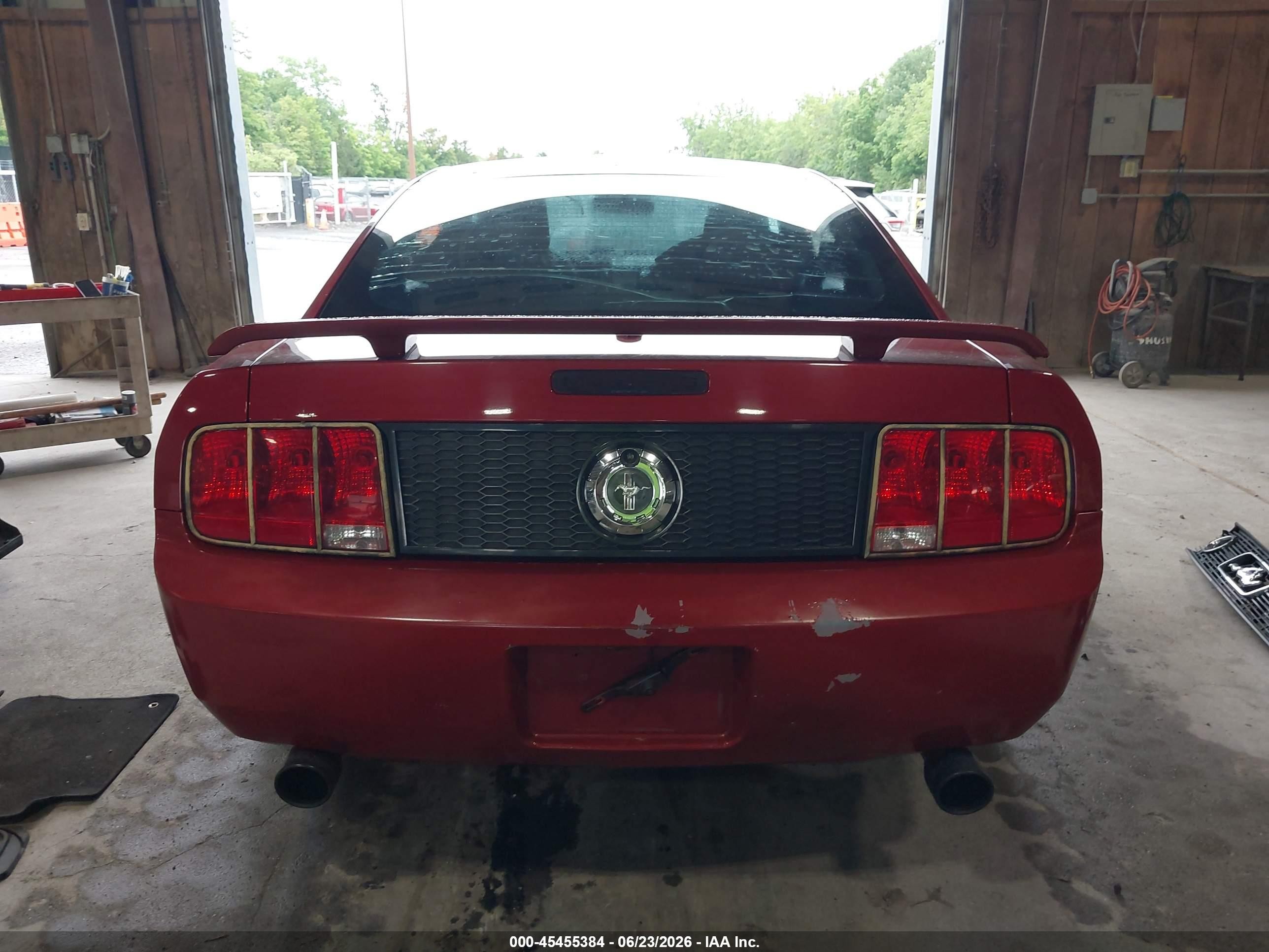 2009 Ford Mustang V6/v6 Premium Red vin: 1ZVHT80N195114297