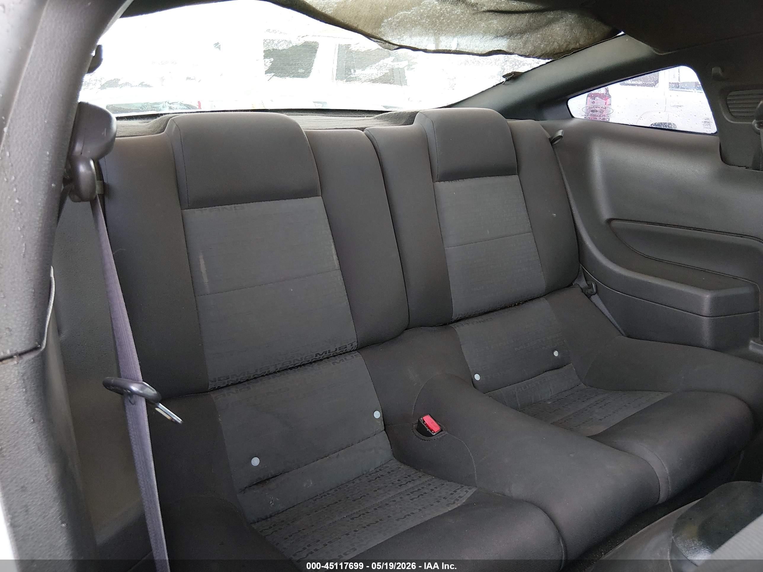 2007 Ford Mustang V6 Deluxe/v6 Premium Gray vin: 1ZVHT80N275207441