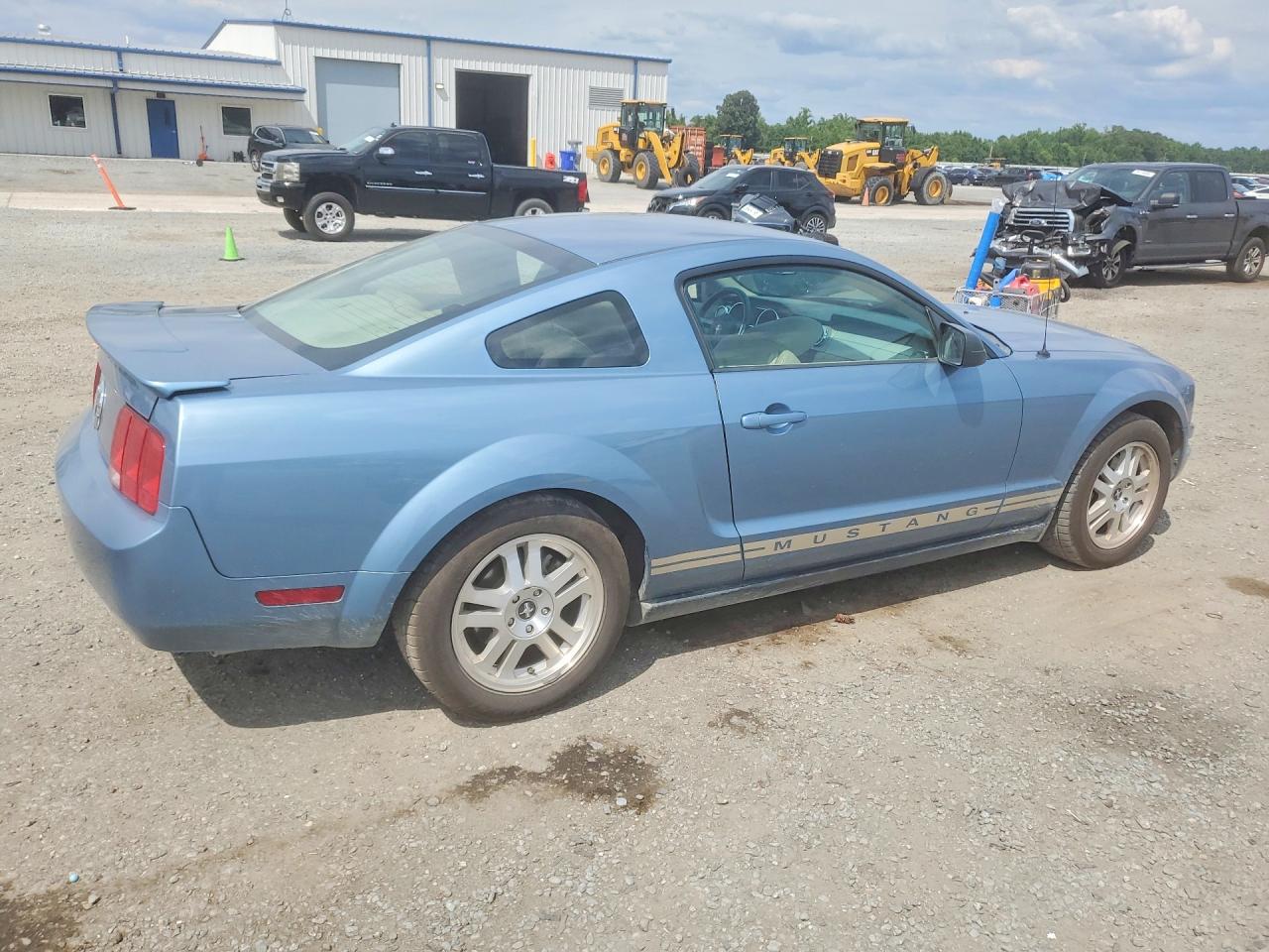 2007 Ford Mustang Blue vin: 1ZVHT80N275219220