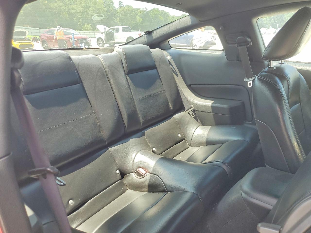 2007 Ford Mustang Burgundy vin: 1ZVHT80N275282771