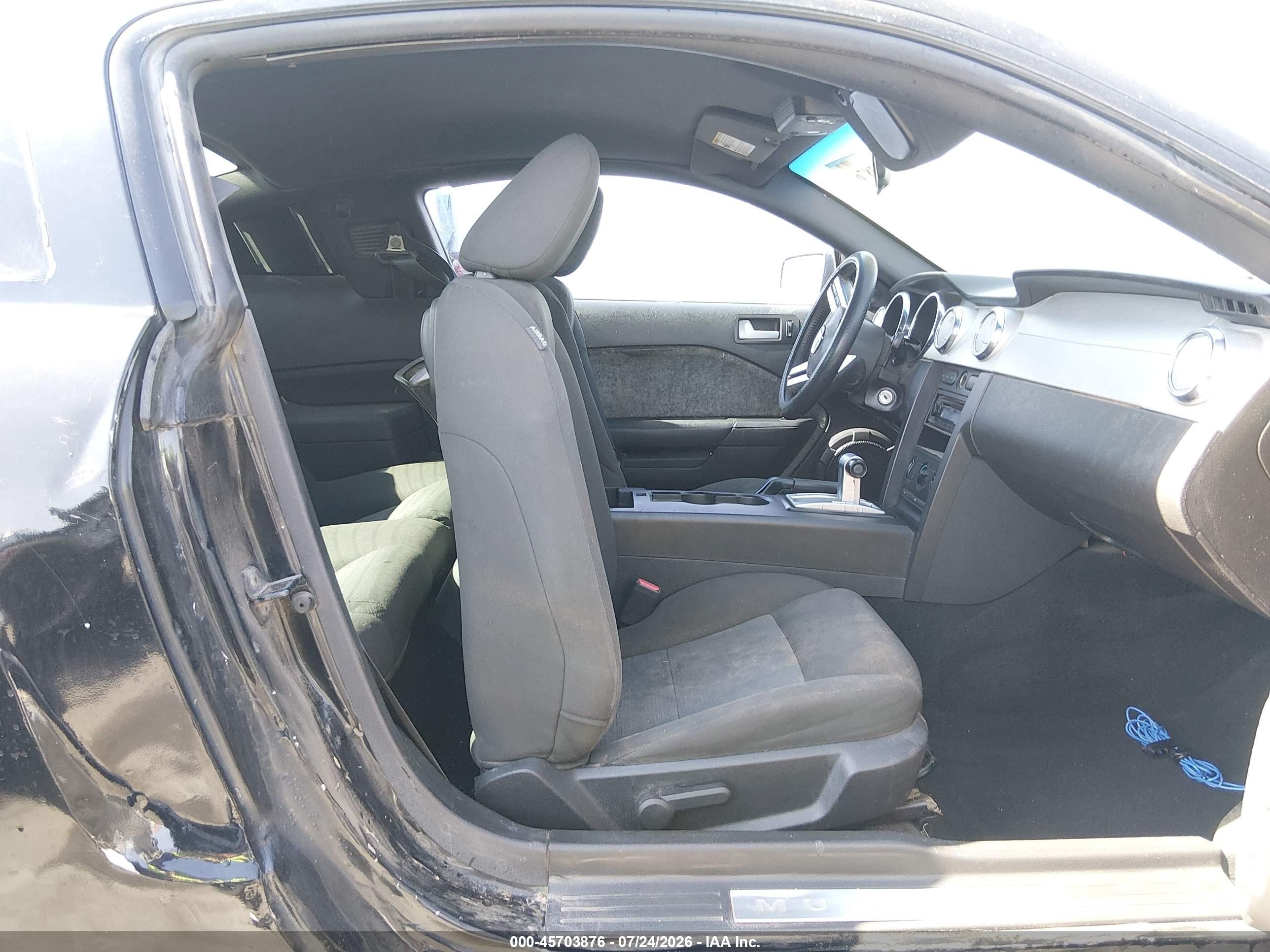 2008 Ford Mustang V6 Deluxe/v6 Premium Black vin: 1ZVHT80N285195695