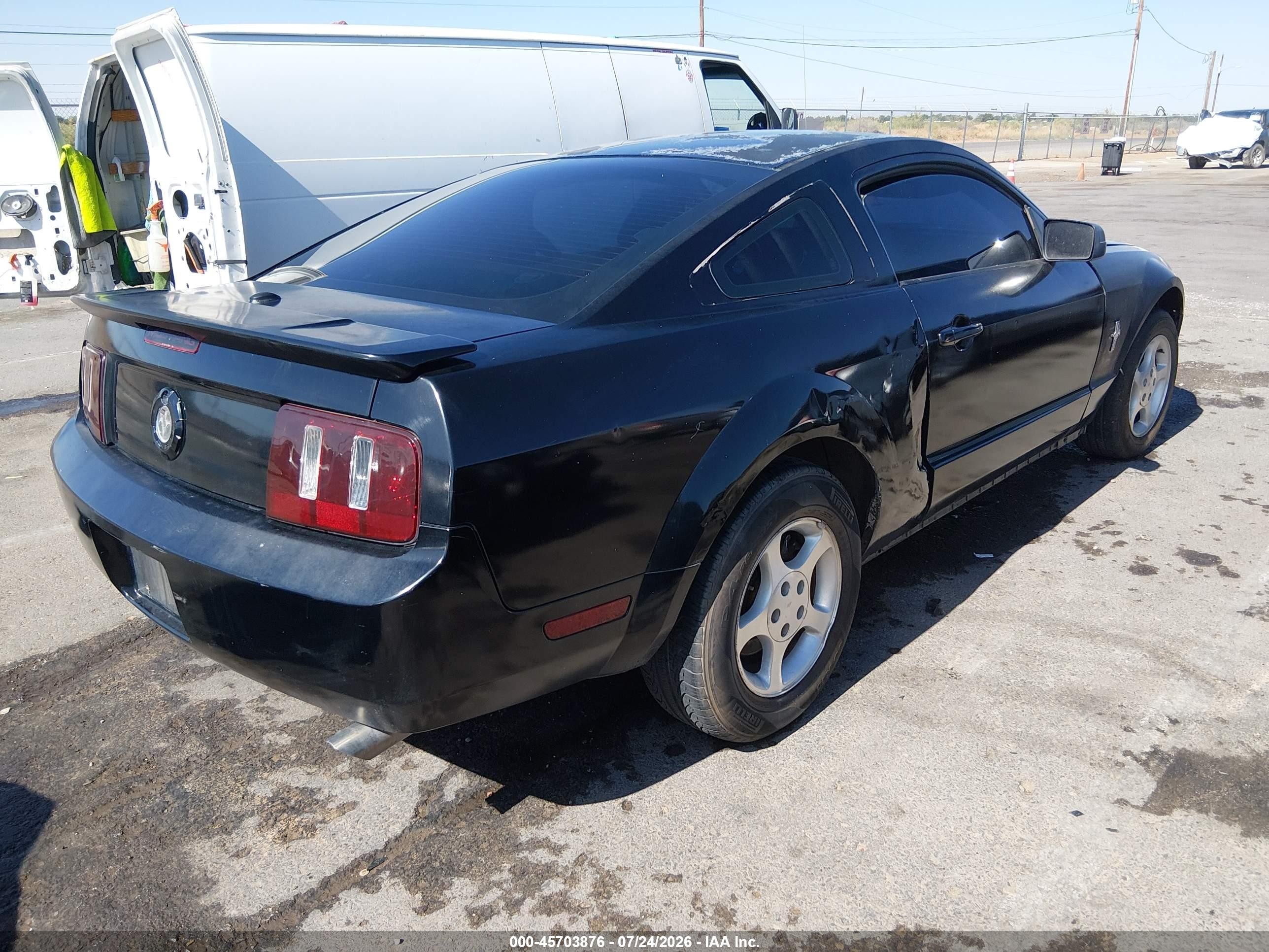2008 Ford Mustang V6 Deluxe/v6 Premium Black vin: 1ZVHT80N285195695