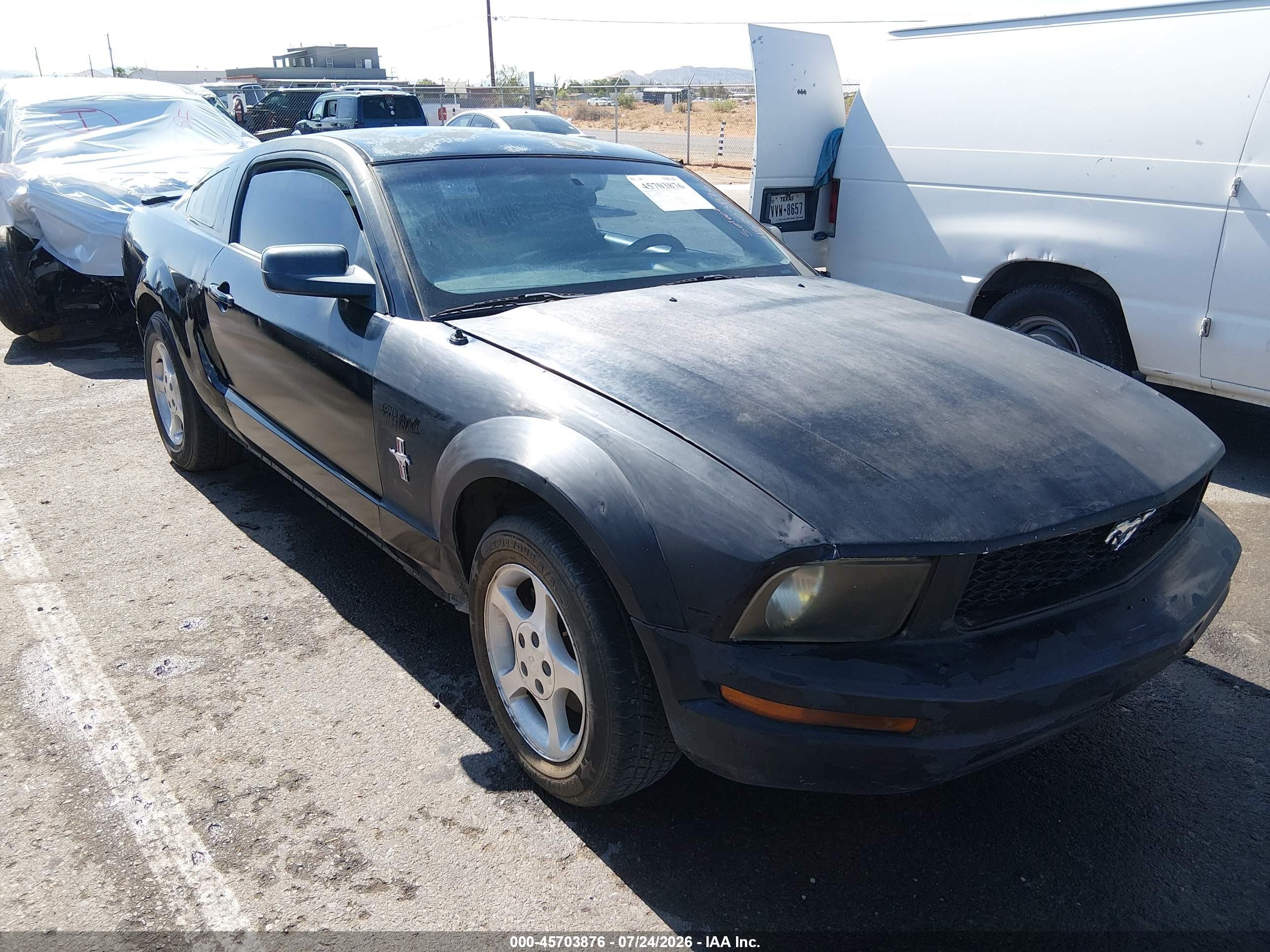 2008 Ford Mustang V6 Deluxe/v6 Premium Black vin: 1ZVHT80N285195695