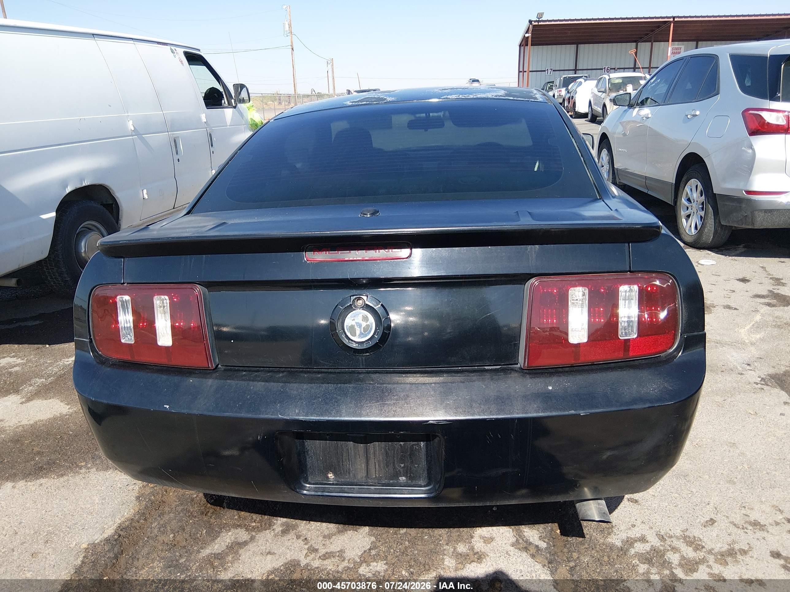 2008 Ford Mustang V6 Deluxe/v6 Premium Black vin: 1ZVHT80N285195695