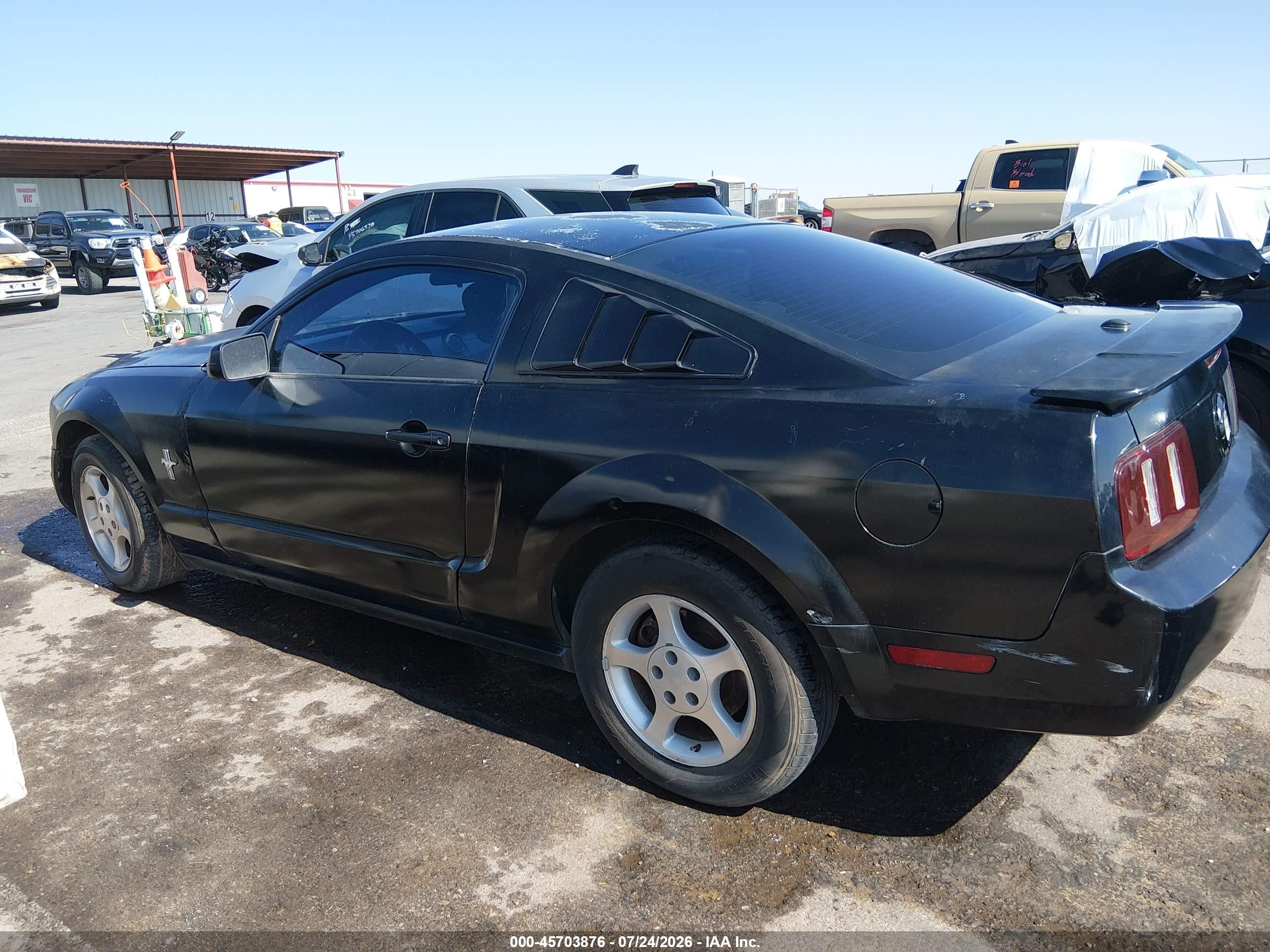 2008 Ford Mustang V6 Deluxe/v6 Premium Black vin: 1ZVHT80N285195695