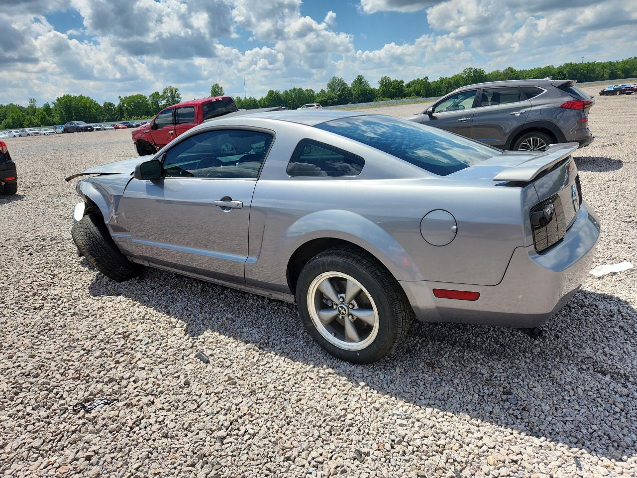2006 Ford Mustang Серебряный vin: 1ZVHT80N365145188