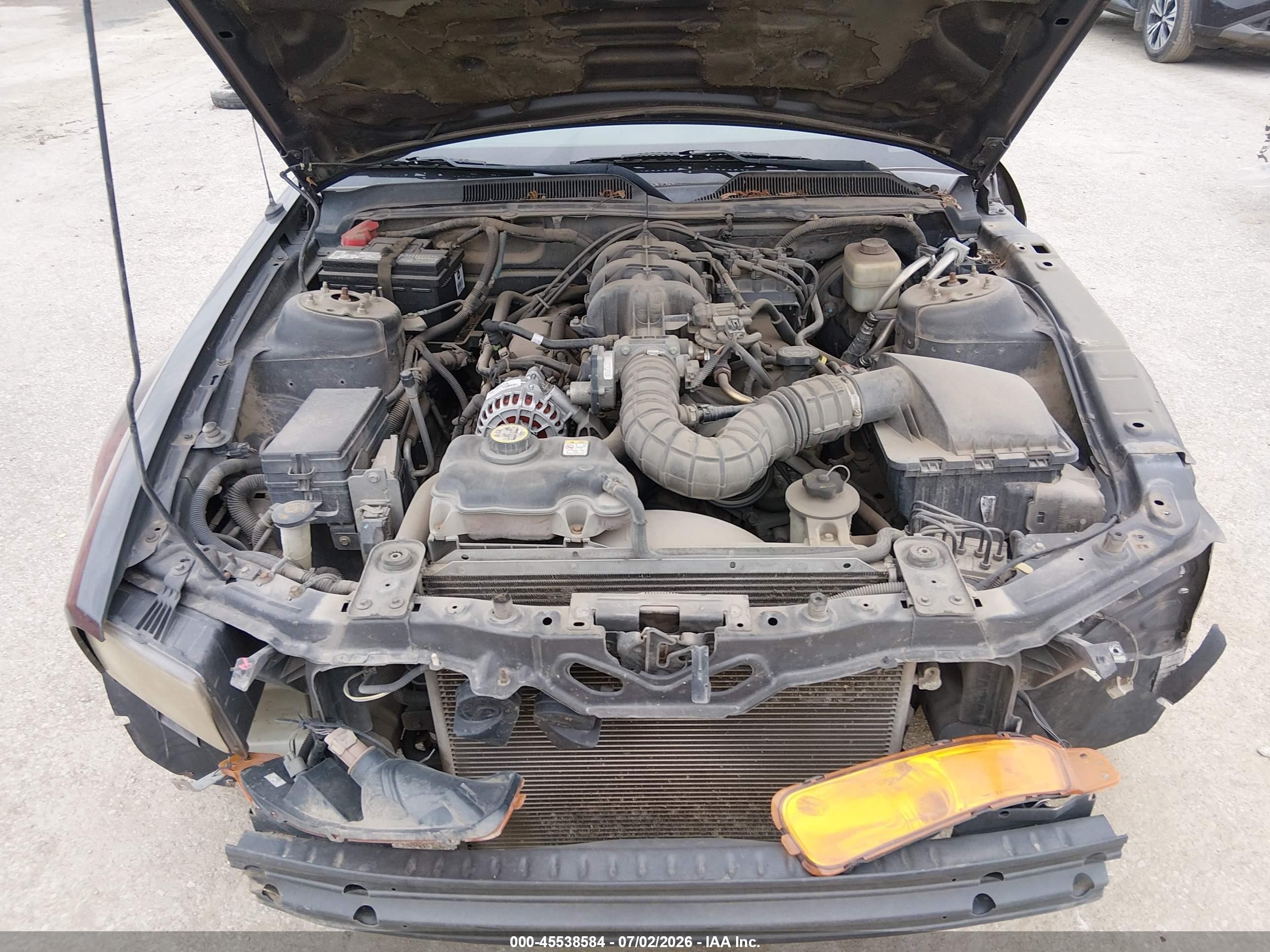 2008 Ford Mustang V6 Deluxe/v6 Premium Серый vin: 1ZVHT80N385139264