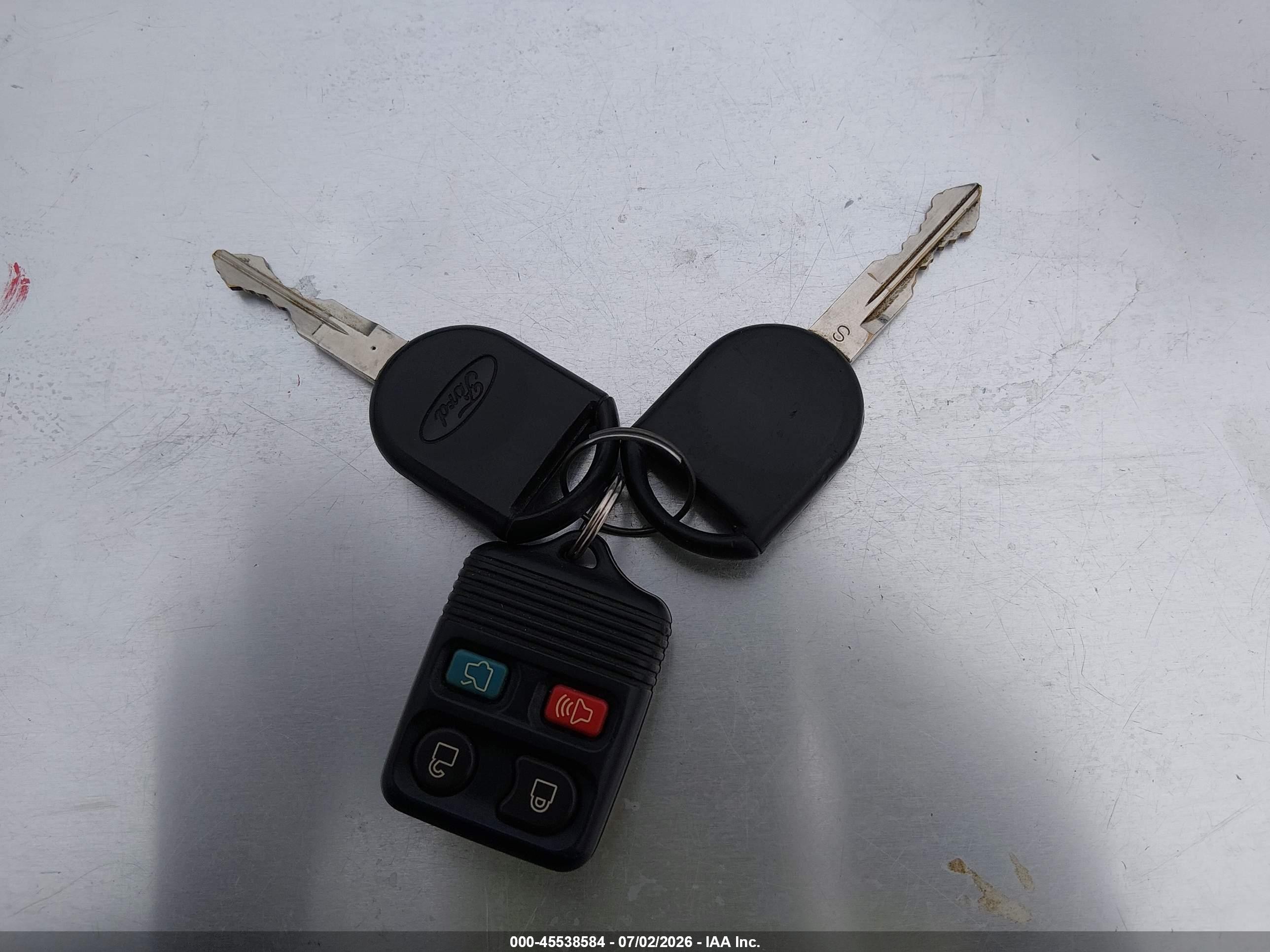 2008 Ford Mustang V6 Deluxe/v6 Premium Серый vin: 1ZVHT80N385139264