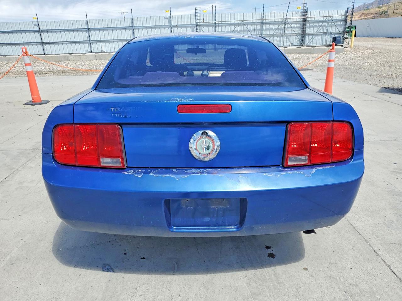 2006 Ford Mustang 2 Door Coupe Синий vin: 1ZVHT80N465126259