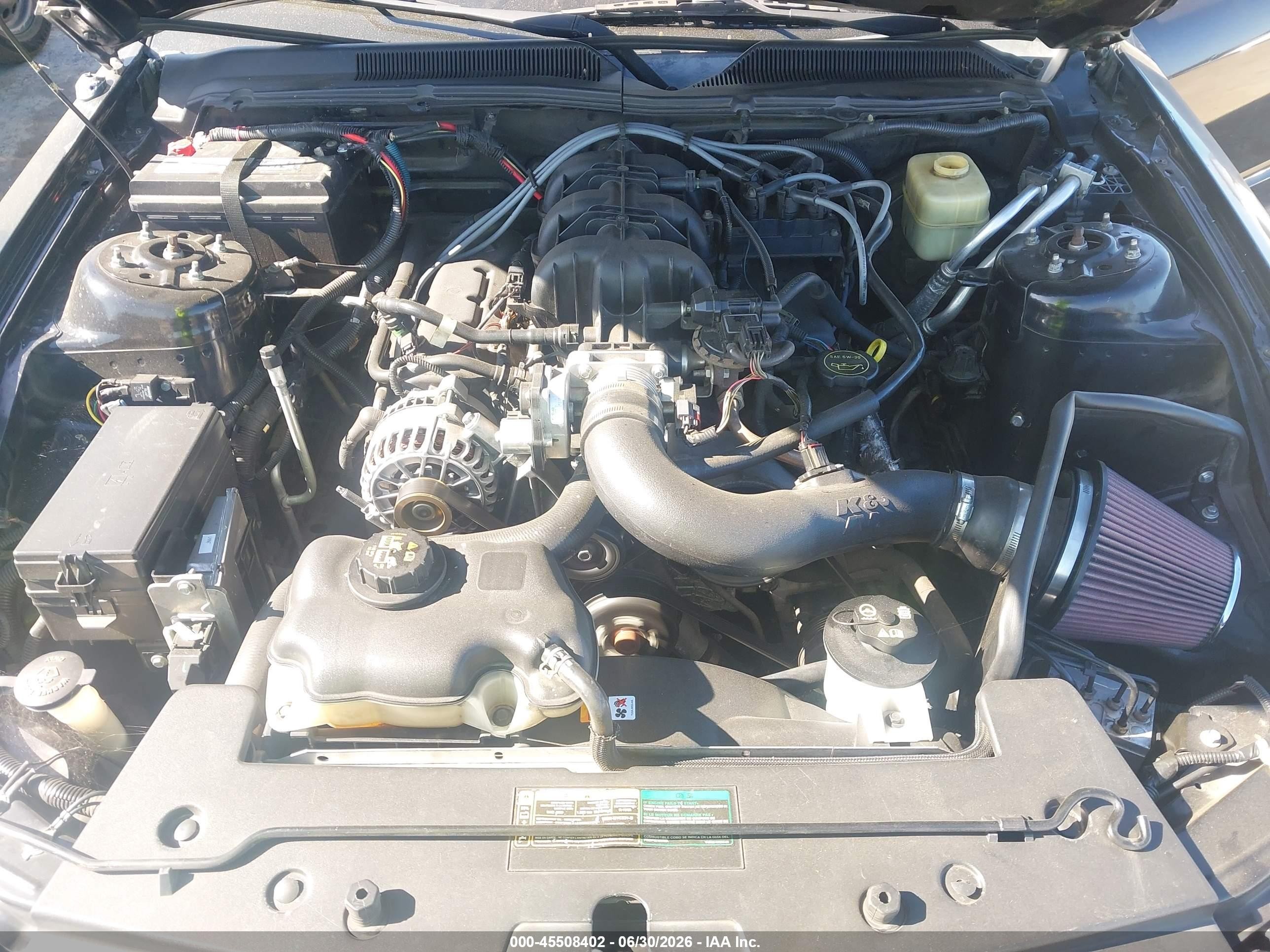 2008 Ford Mustang V6 Deluxe/v6 Premium Черный vin: 1ZVHT80N485161564