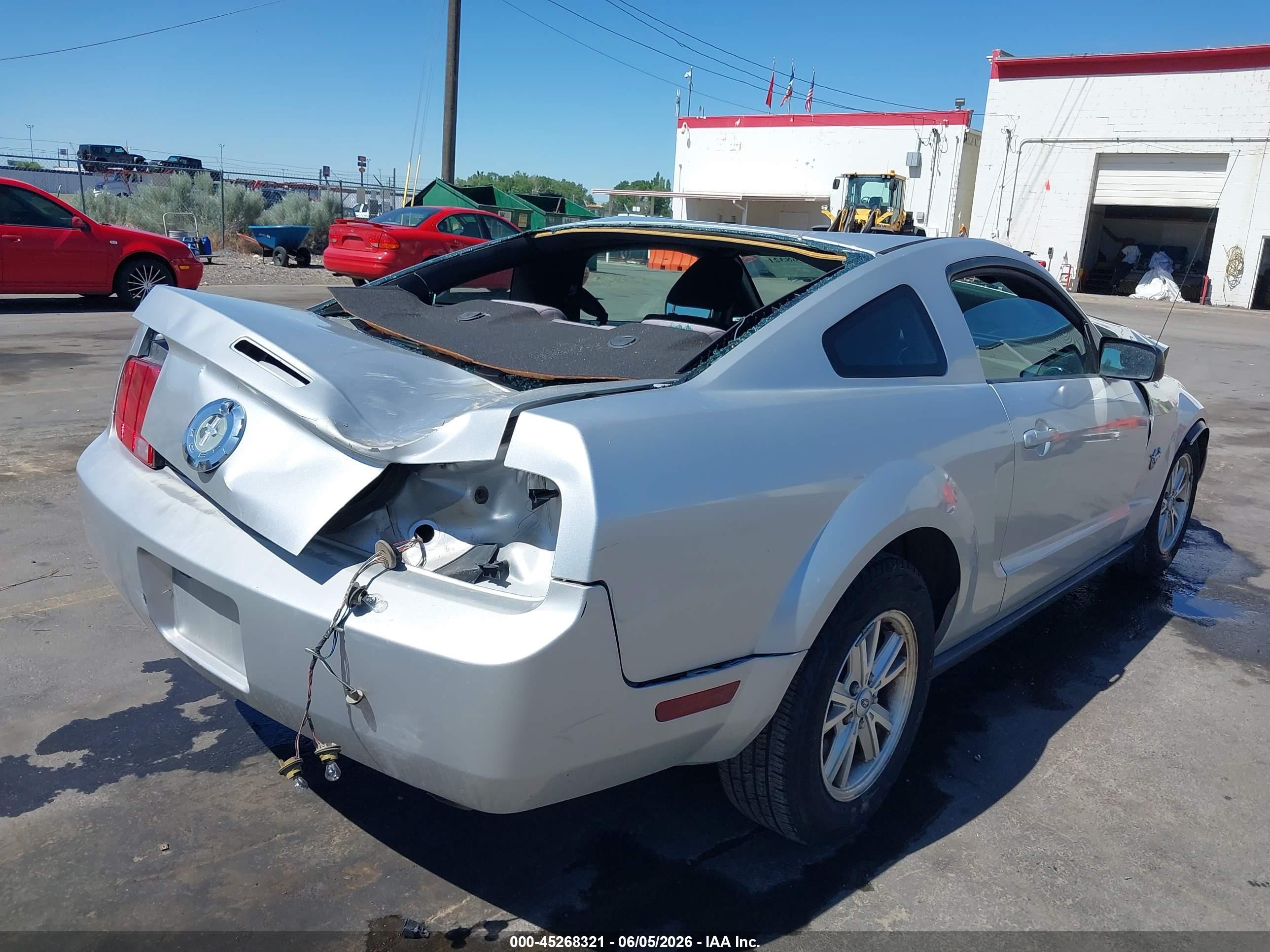 2009 Ford Mustang V6/v6 Premium Silver vin: 1ZVHT80N495126301