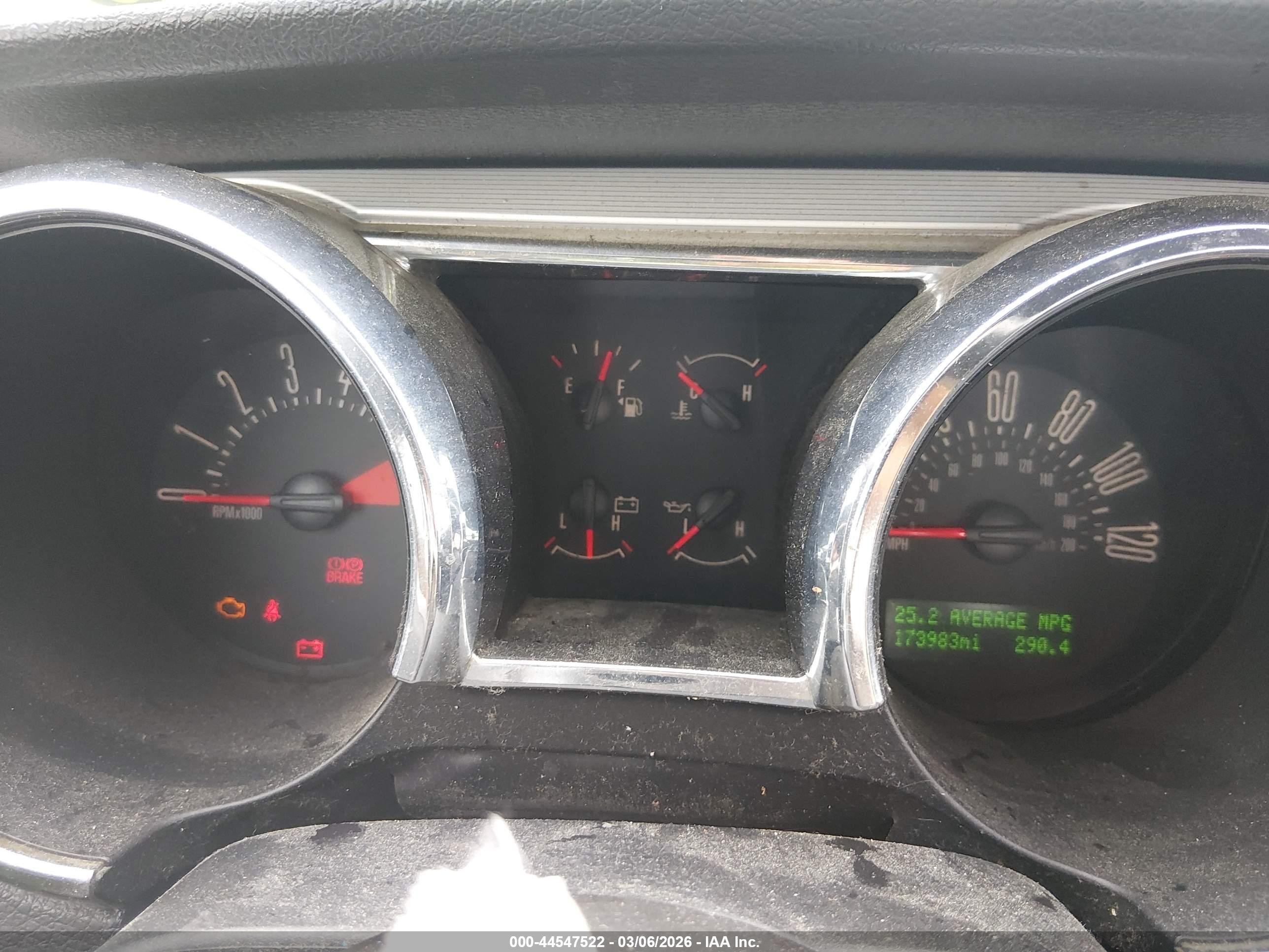 2008 Ford Mustang V6 Deluxe/v6 Premium Серый vin: 1ZVHT80N585115418
