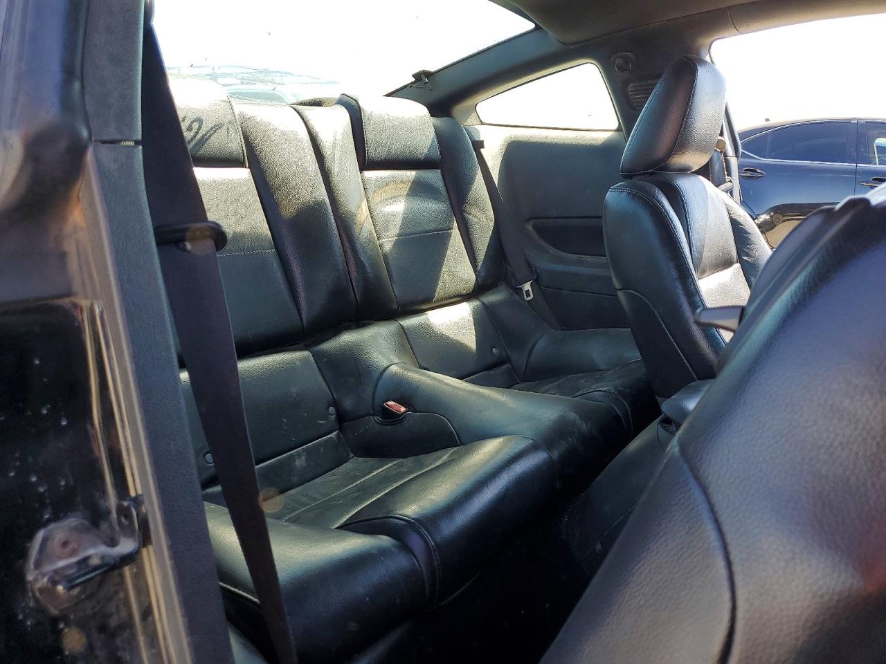2008 Ford Mustang Black vin: 1ZVHT80N585121977