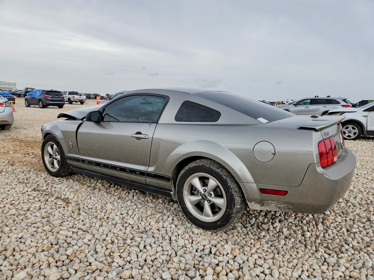 2008 Ford Mustang Gray vin: 1ZVHT80N585122191