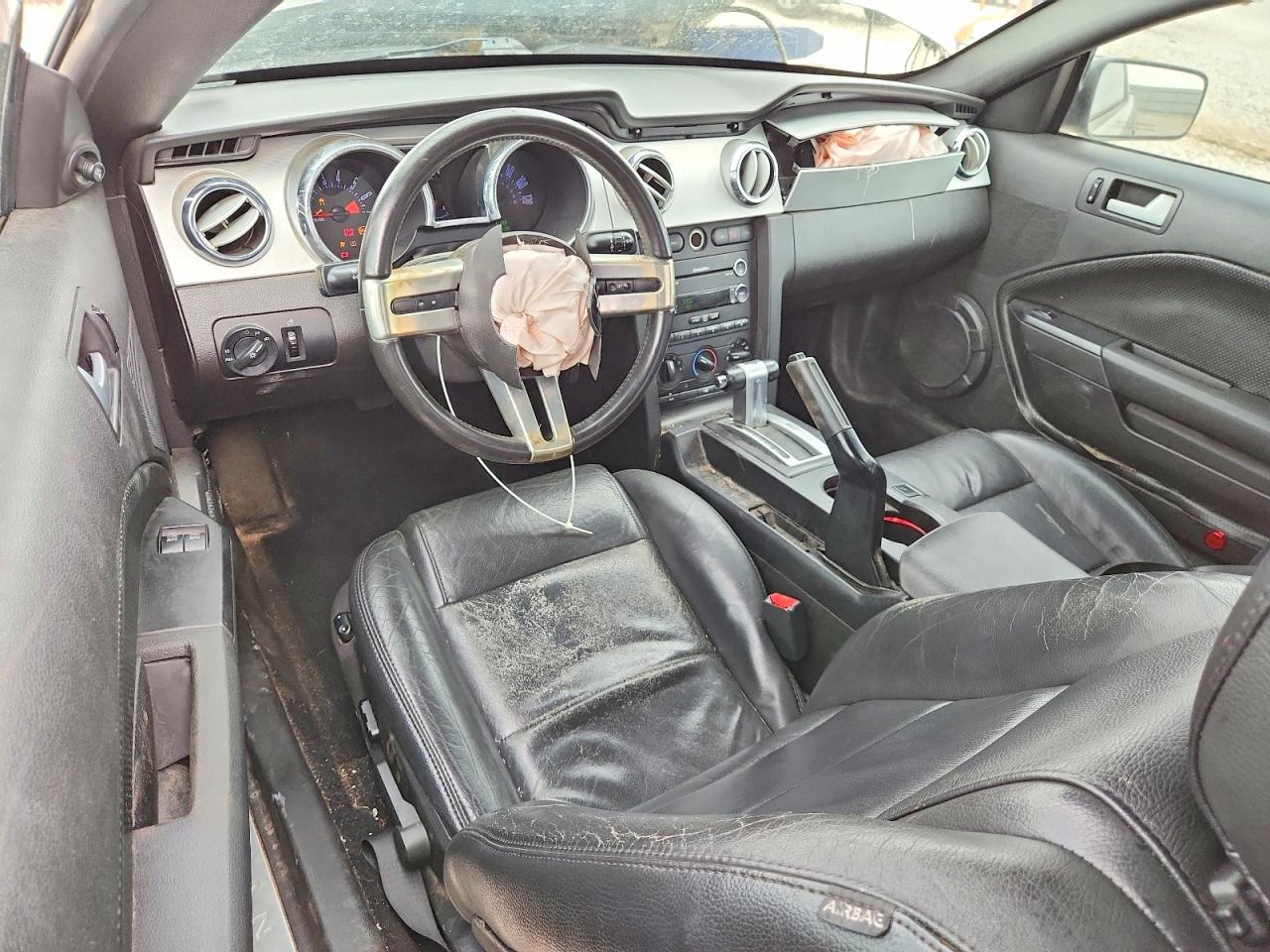 2008 Ford Mustang Gray vin: 1ZVHT80N585122191