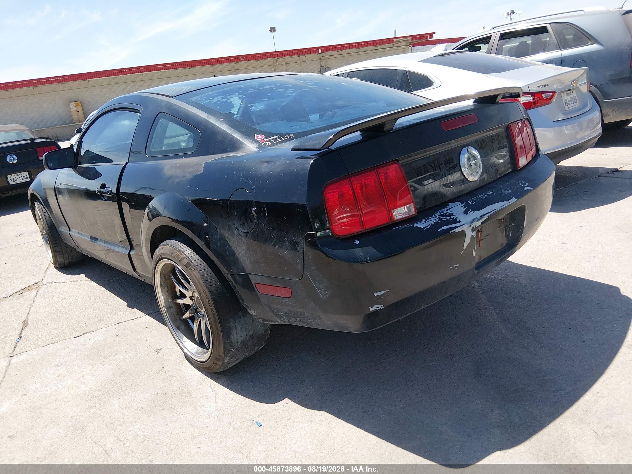 2006 Ford Mustang V6 Black vin: 1ZVHT80N665163152