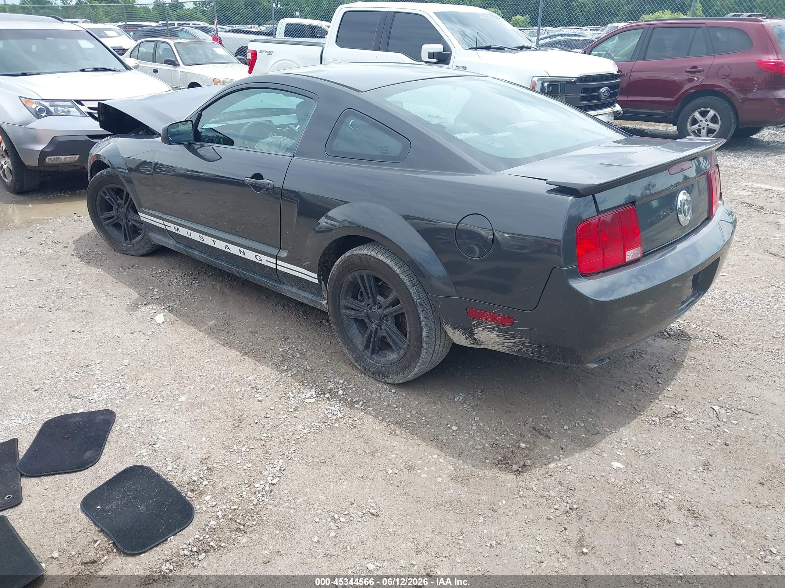 2008 Ford Mustang V6 Deluxe/v6 Premium Black vin: 1ZVHT80N685114746