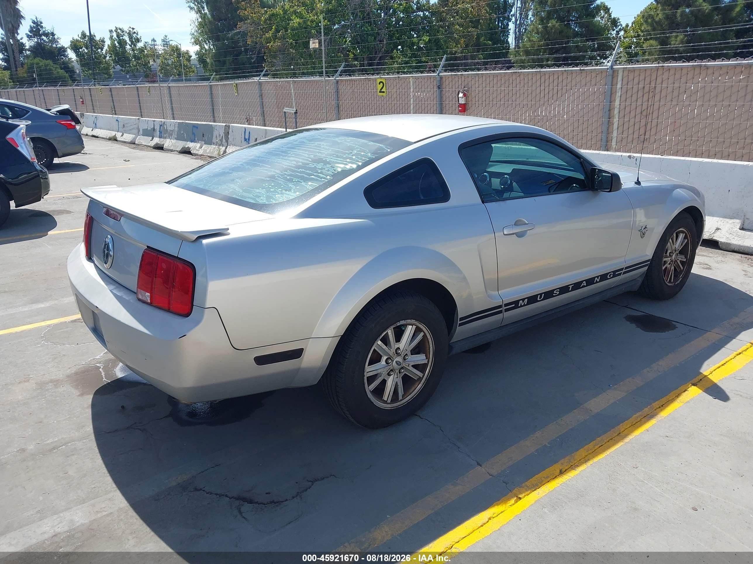 2009 Ford Mustang V6/v6 Premium Silver vin: 1ZVHT80N695105921