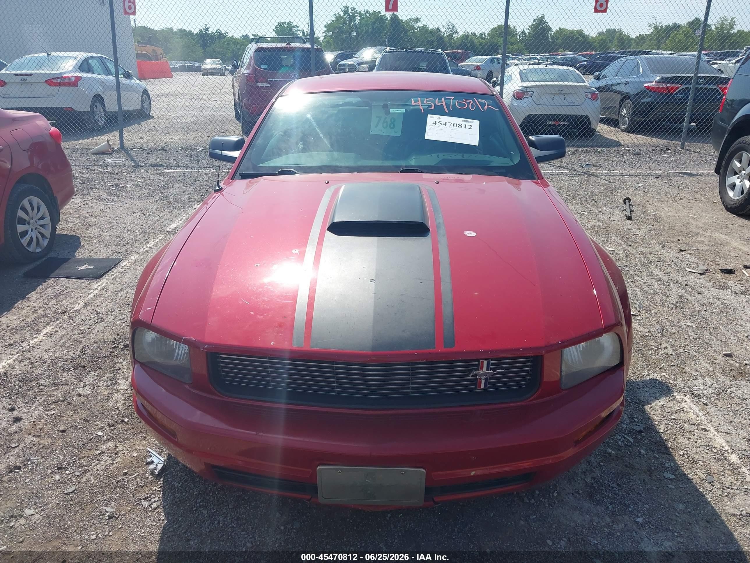 2009 Ford Mustang V6/v6 Premium Red vin: 1ZVHT80N695114408
