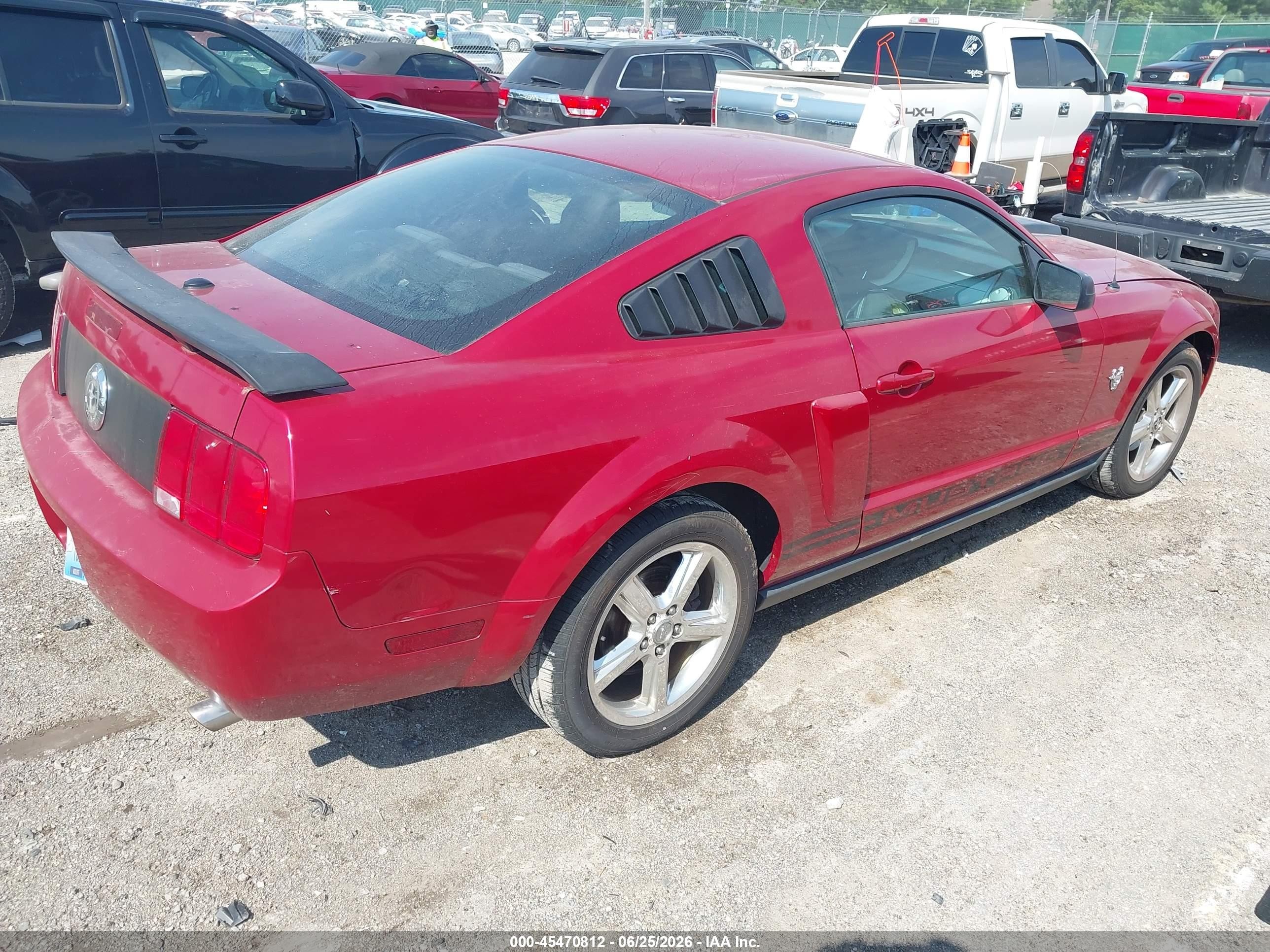 2009 Ford Mustang V6/v6 Premium Red vin: 1ZVHT80N695114408