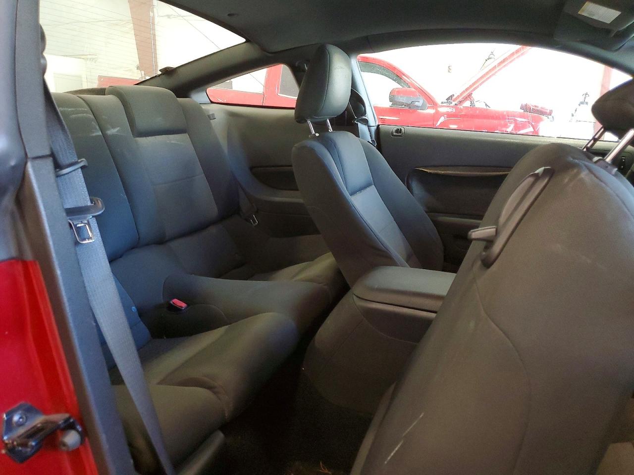 2008 Ford Mustang Red vin: 1ZVHT80N785132754