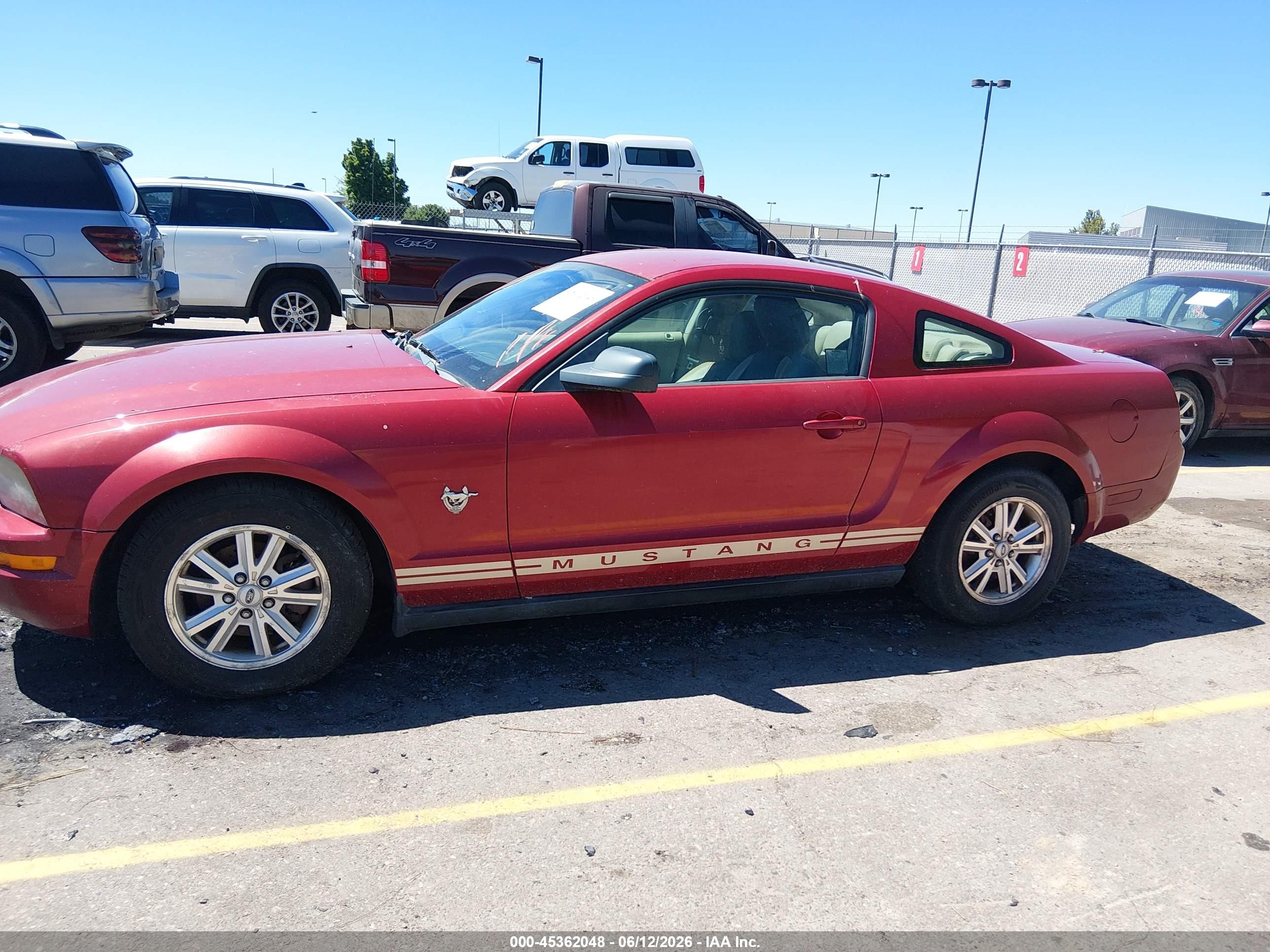 2009 Ford Mustang V6/v6 Premium Red vin: 1ZVHT80N795101036