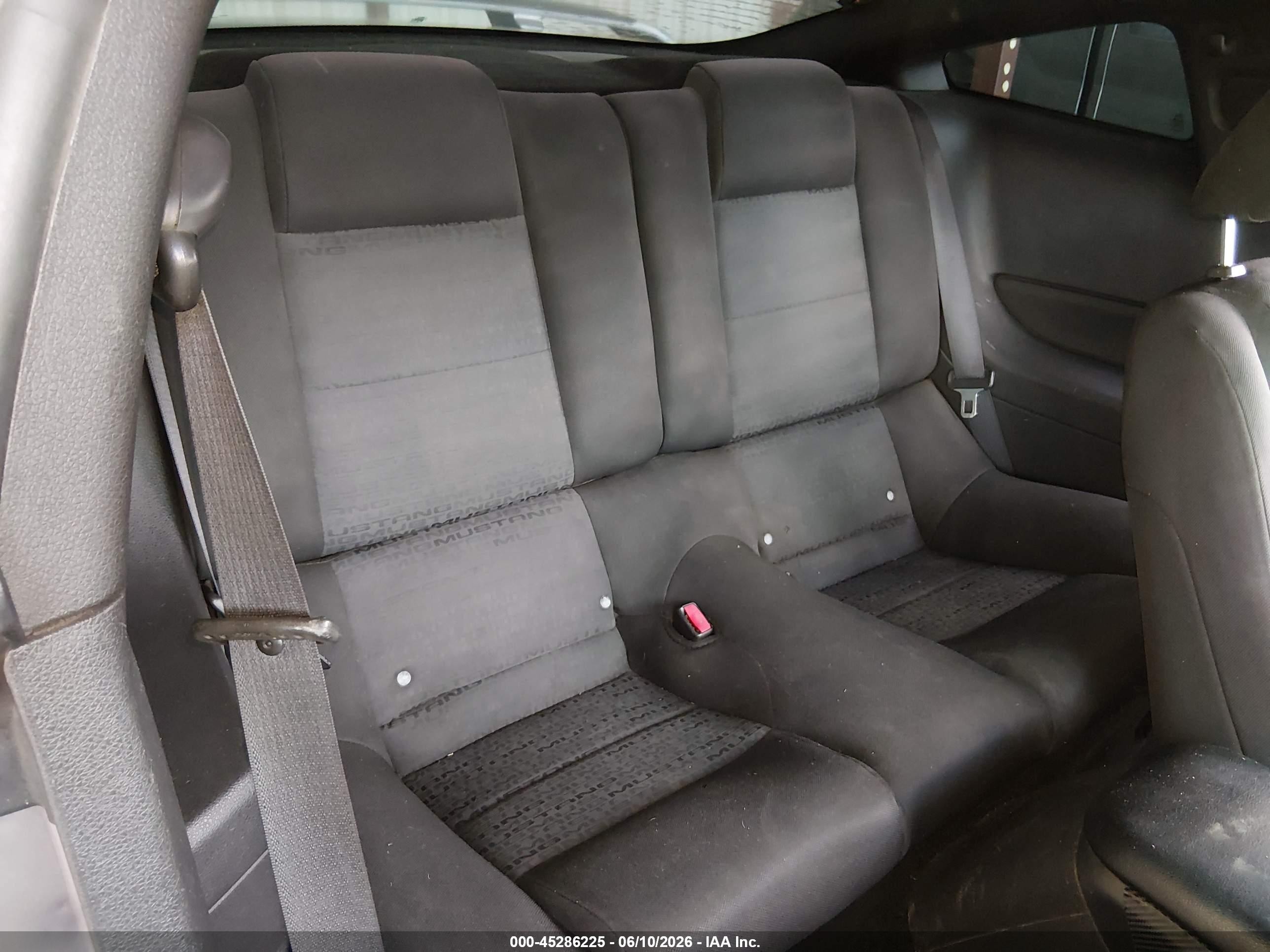 2006 Ford Mustang V6 Gray vin: 1ZVHT80N865196878